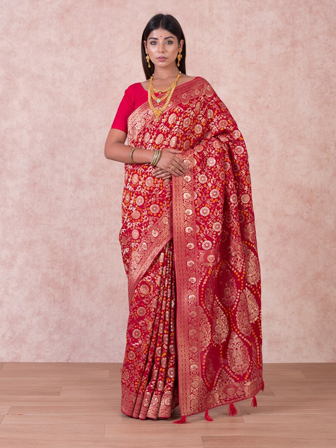 

Kishori Sarees Floral Woven Design Zari Pure Silk Saree, Red