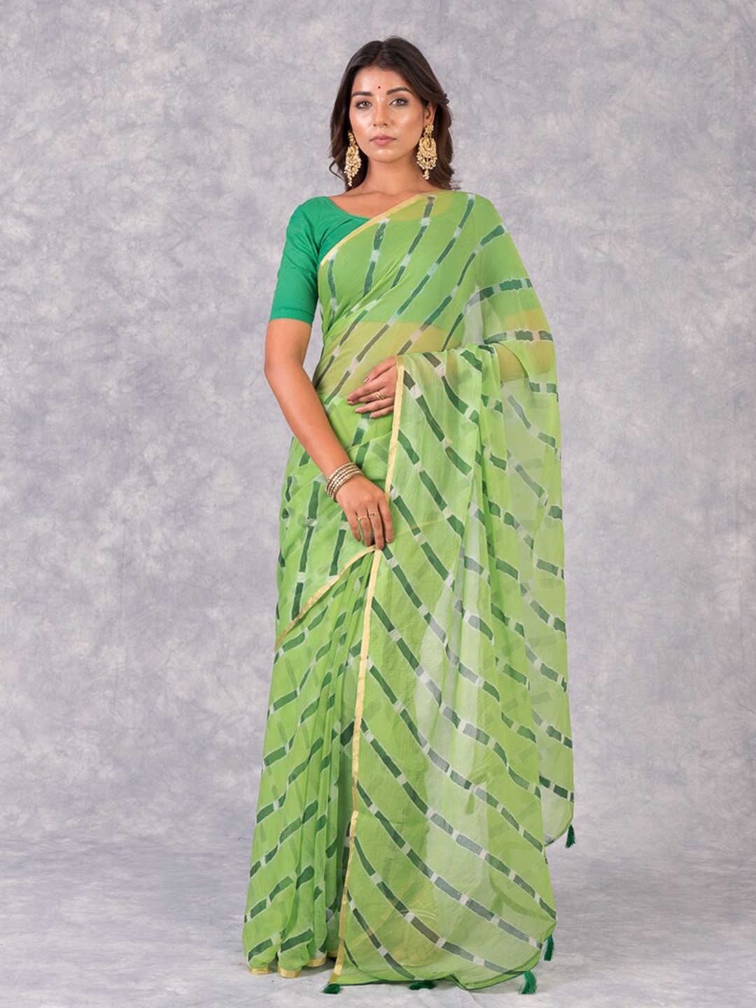 

Kishori Sarees Geometric Printed Embellished Pure Chiffon Saree, Green