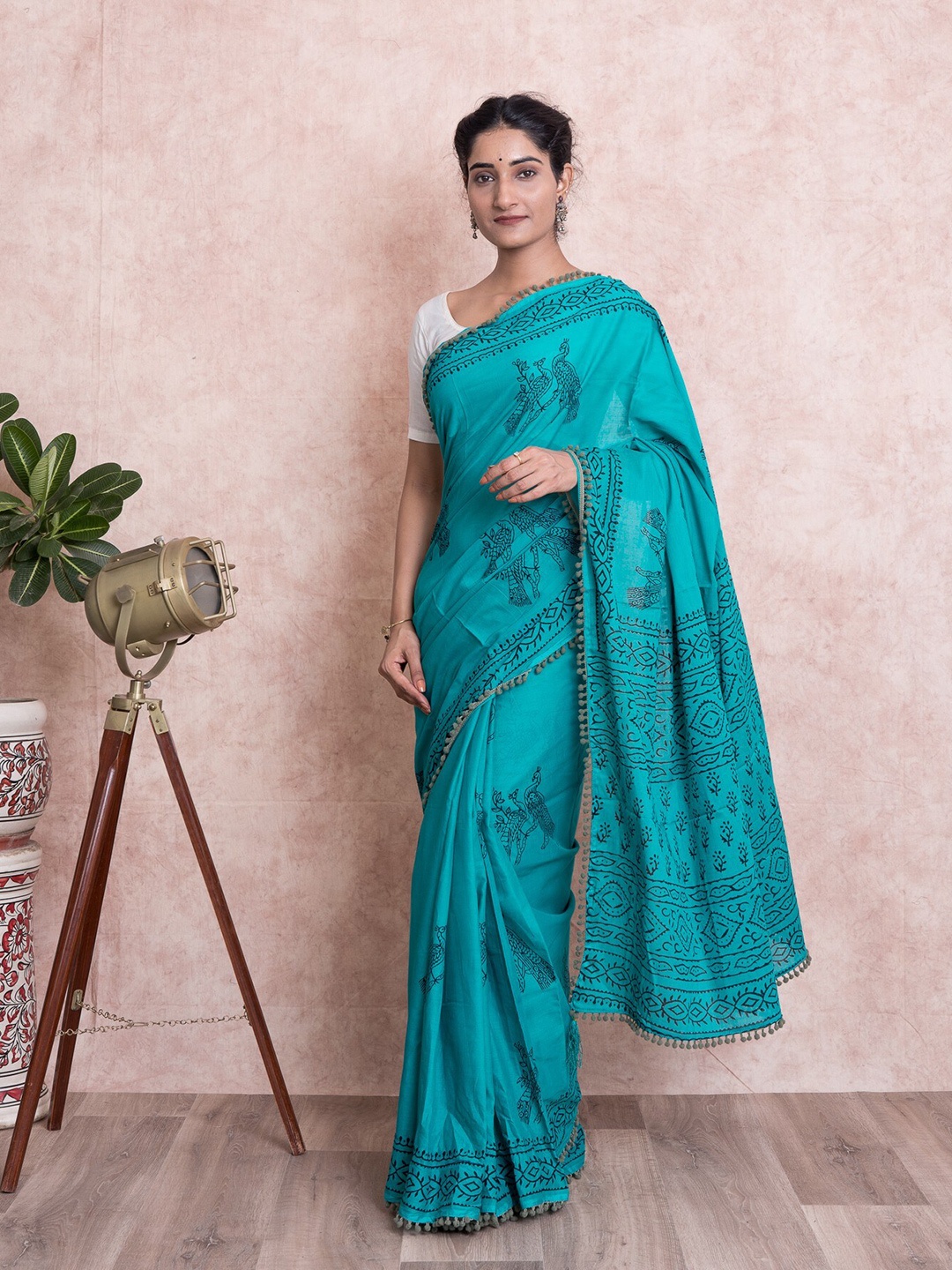 

Kishori Sarees Ethnic Motifs Printed Pure Cotton Saree, Turquoise blue