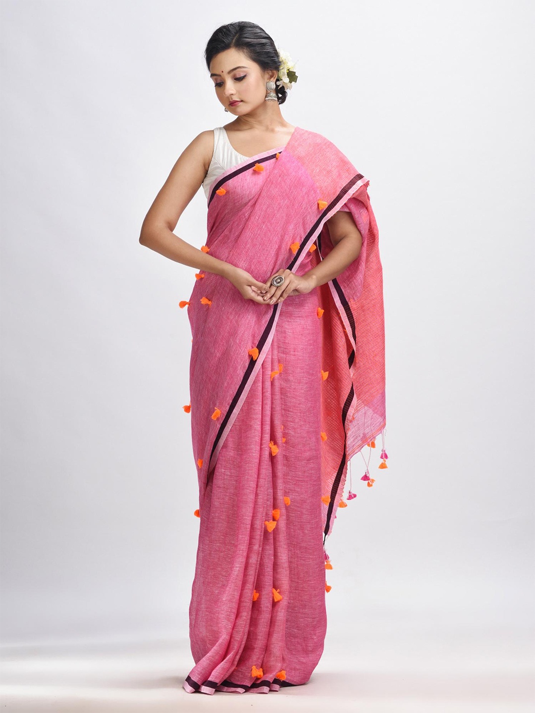 

Angoshobha Woven Design Pure Linen Saree, Pink