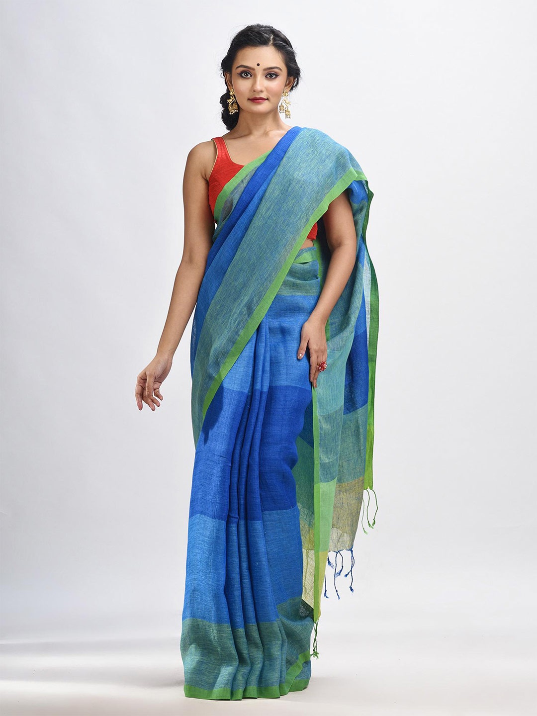 

Angoshobha Woven Design Pure Linen Saree, Blue
