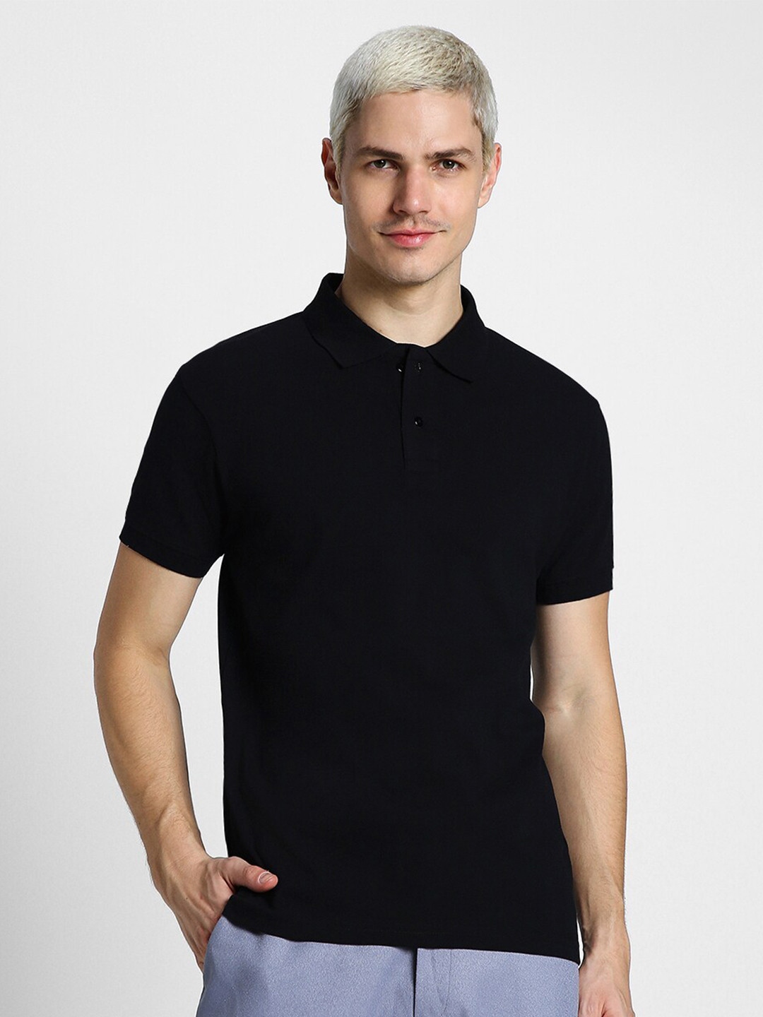 

VEIRDO Black Polo Collar Pure Cotton T-shirt