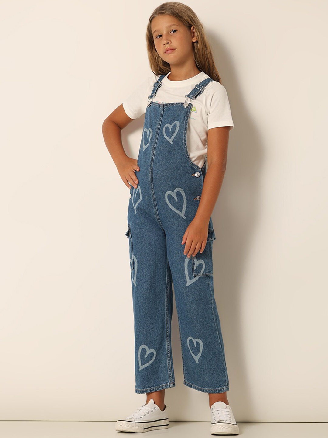 

Vero Moda Girls Printed Pure Cotton Dungaree Comes With T-Shirt, Blue