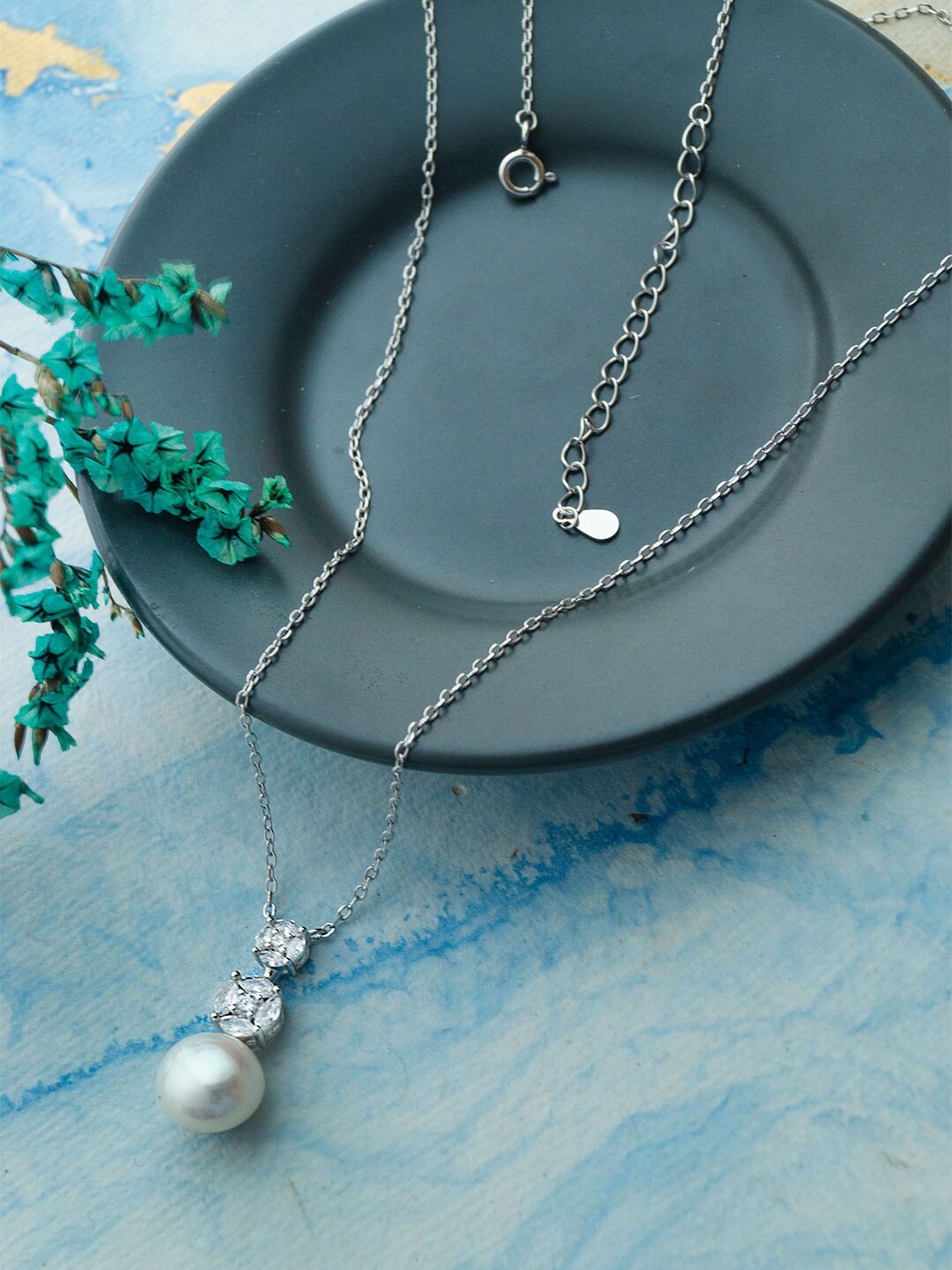 

MANNASH Sterling Silver Artificial Beads Pendant With Chain
