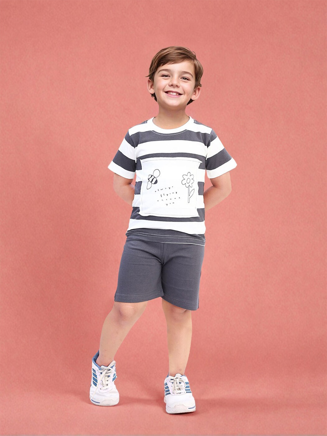 

Toonyport Boys Graphic Printed Pure Cotton T-shirt with Shorts, White