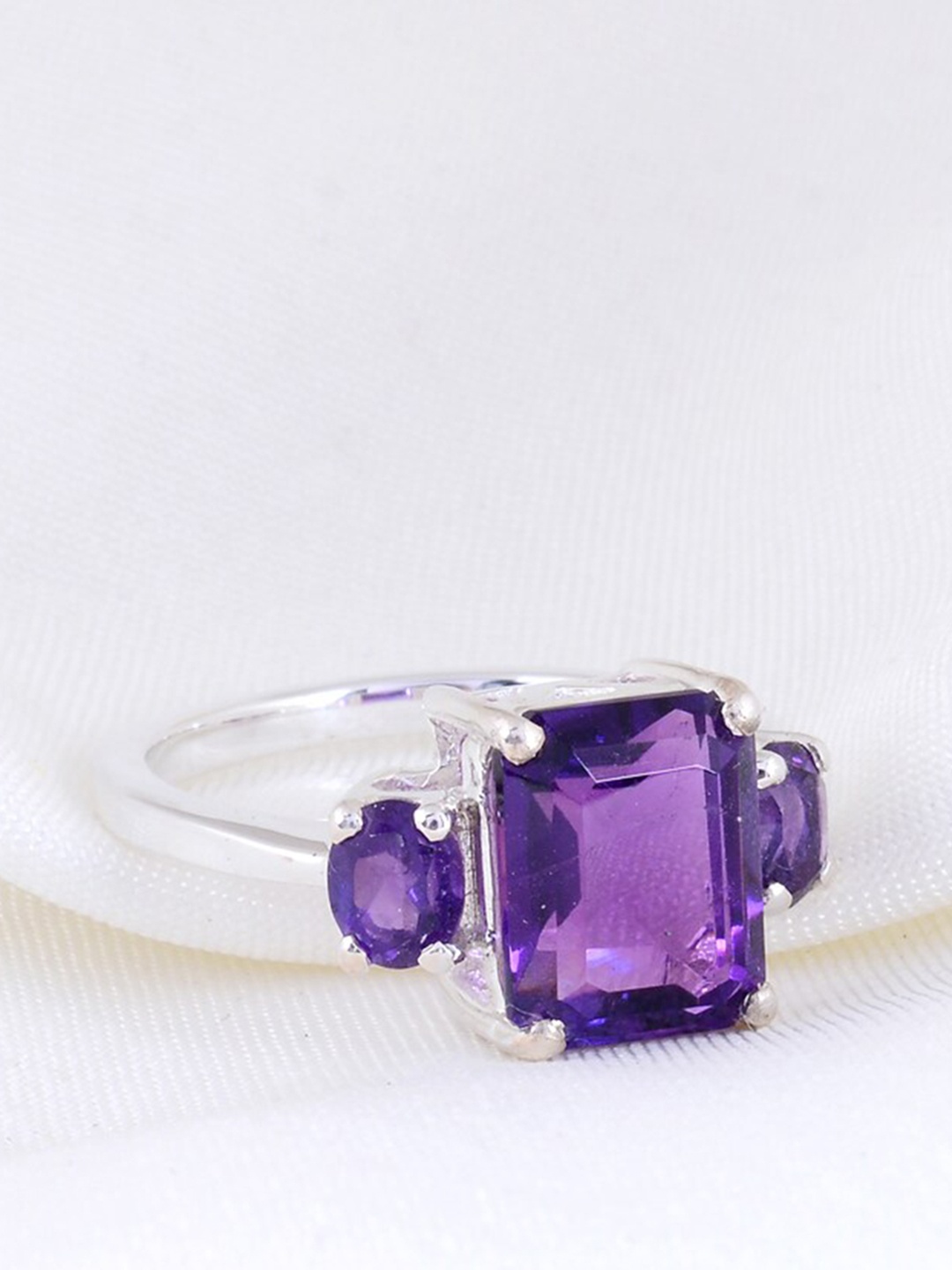 

HIFLYER JEWELS 925 Sterling Silver Amethyst Stone Studded Ring