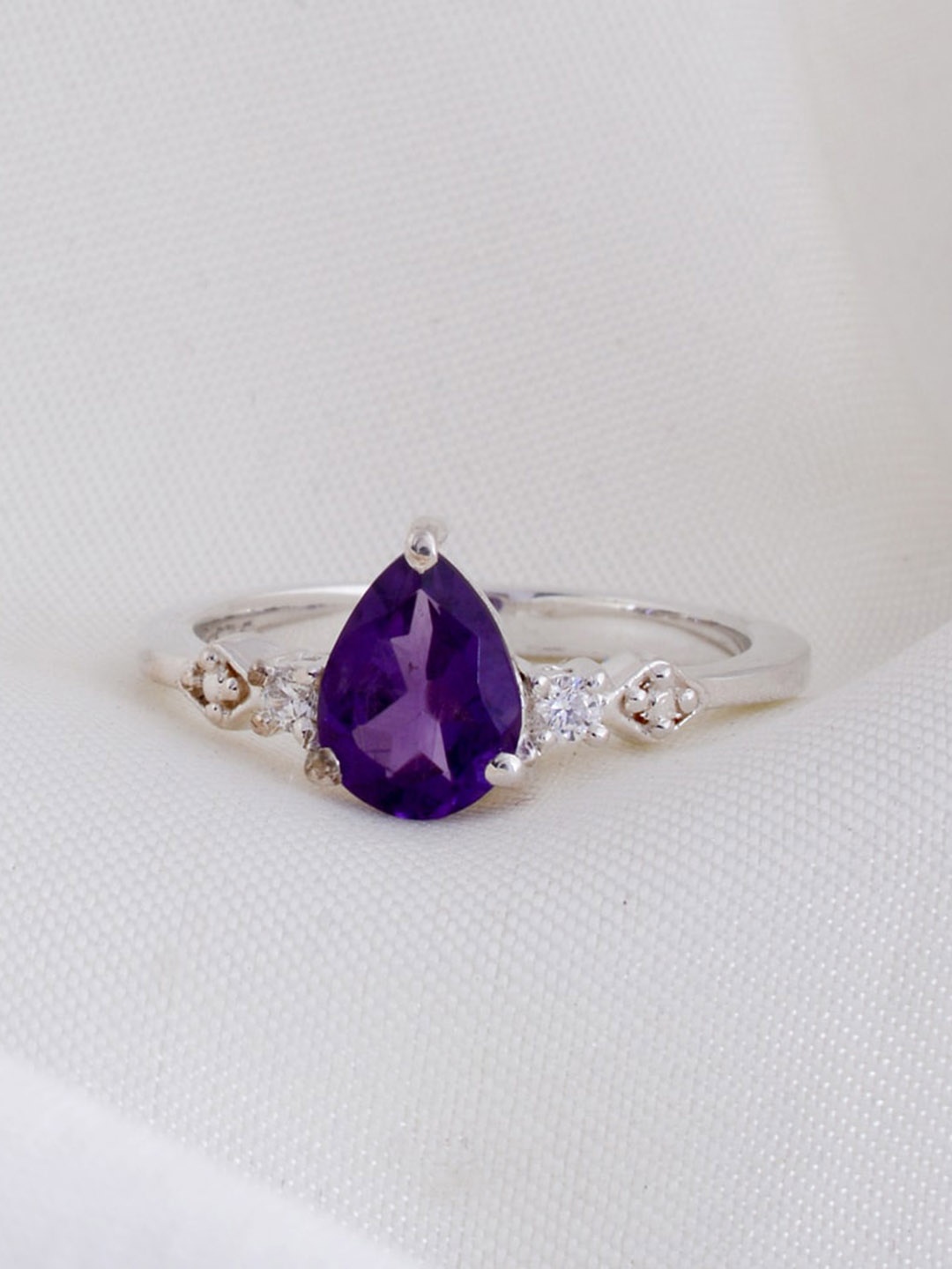 

HIFLYER JEWELS 925 Sterling Silver Amethyst Finger Ring, Purple
