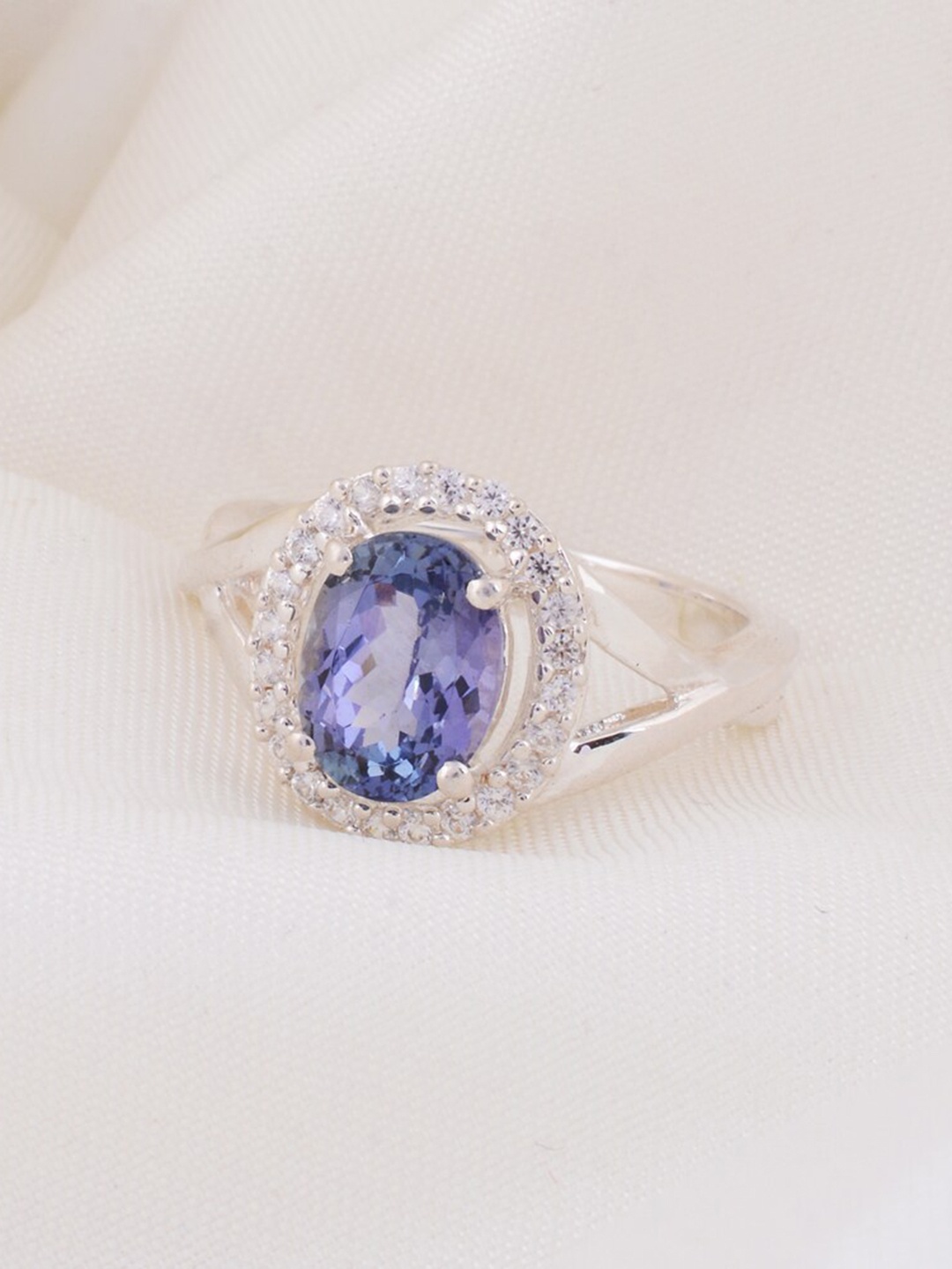 

HIFLYER JEWELS 925 Sterling Silver Stone Studded Finger Ring