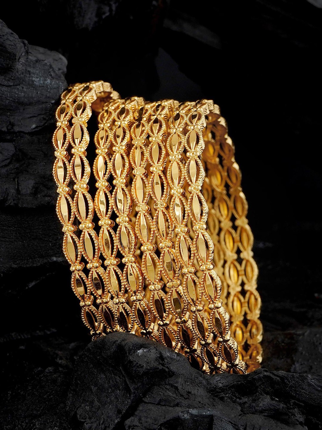 

MANSIYAORANGE Set Of 4 Gold Plated Bangles