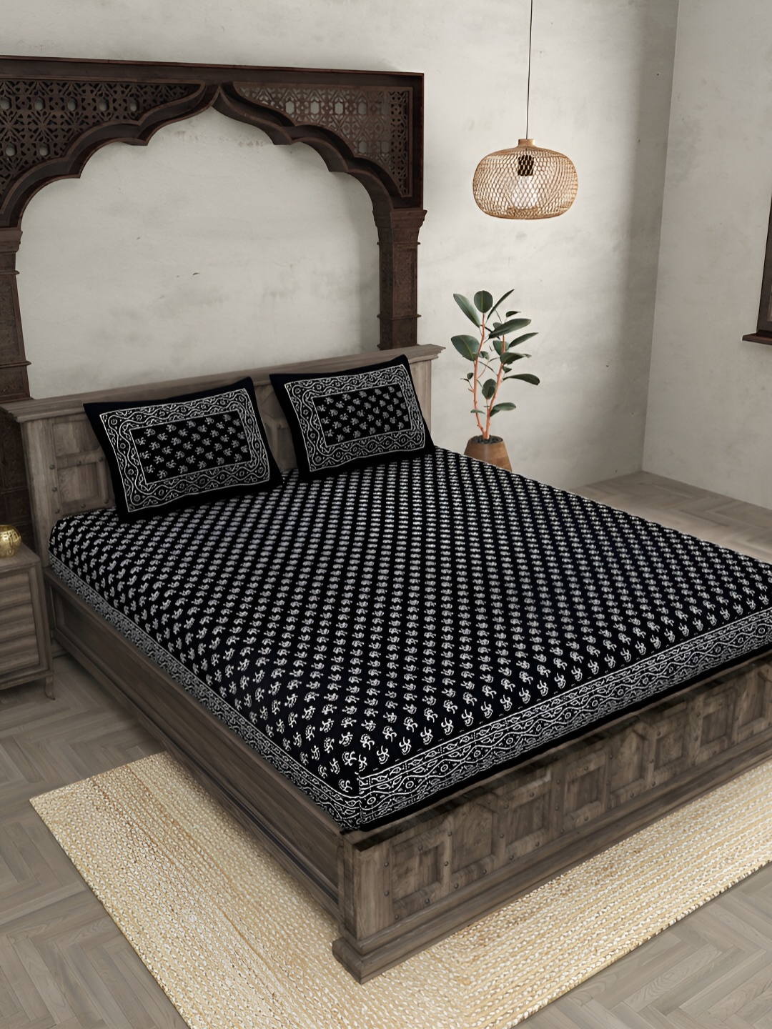 

JAIPUR FABRIC White & Black Floral 120 TC Pure Cotton King Bedsheet with 2 Pillow Covers