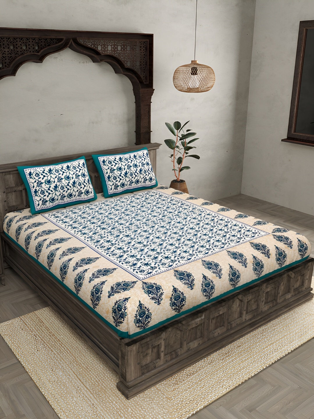 

JAIPUR FABRIC White & Green Floral Cotton 144 TC King Bedsheet with 2 Pillow Covers