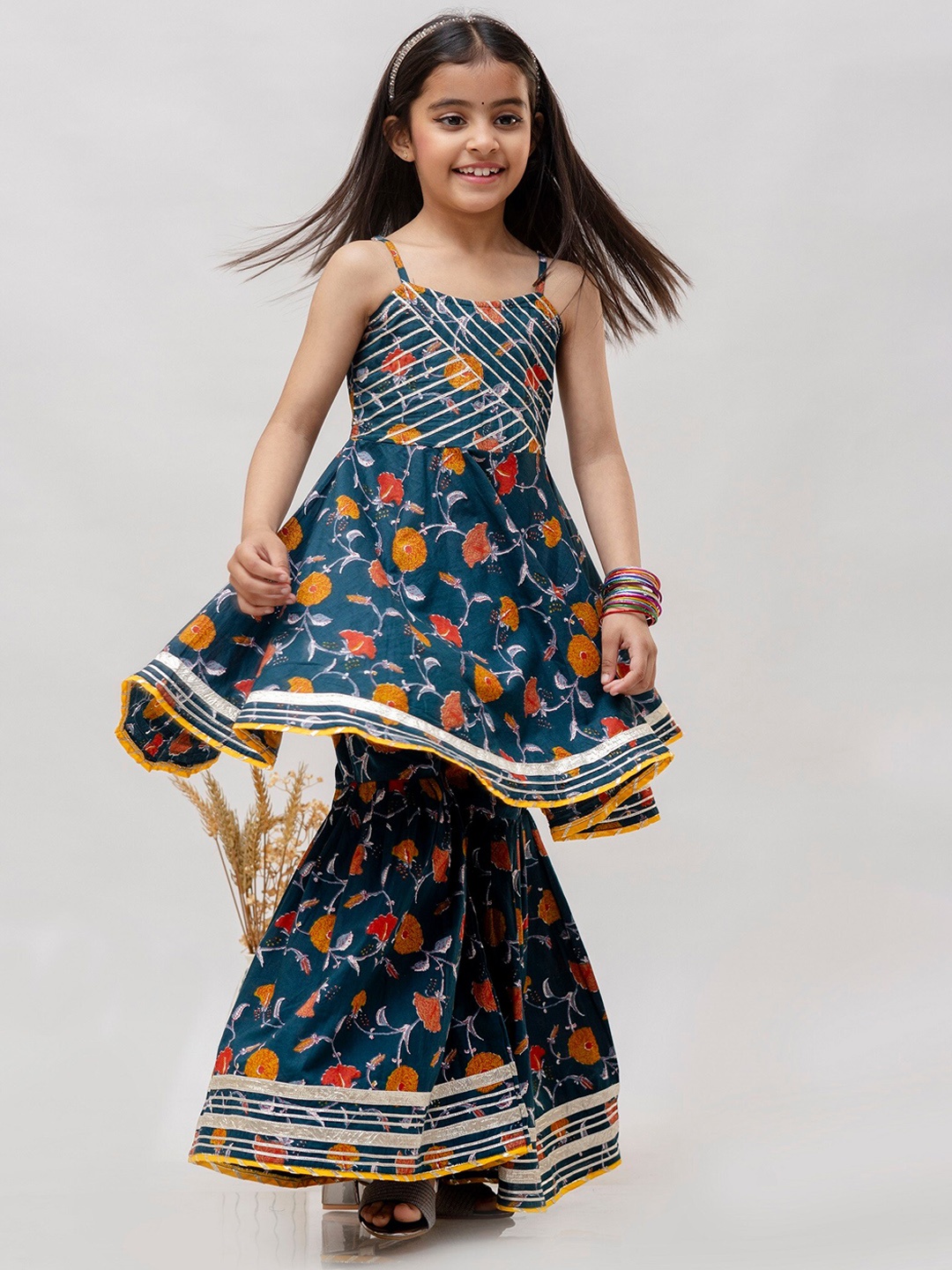 

BAESD Girls Floral Printed Gotta Patti Cotton Shoulder Straps A-Line Kurti With Sharara, Green