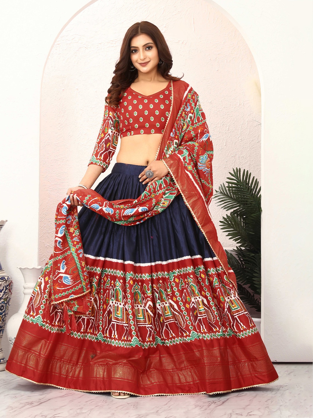 

PMD Fashion Printed Ready to Wear Lehenga & Unstitched Blouse With Dupatta, Blue