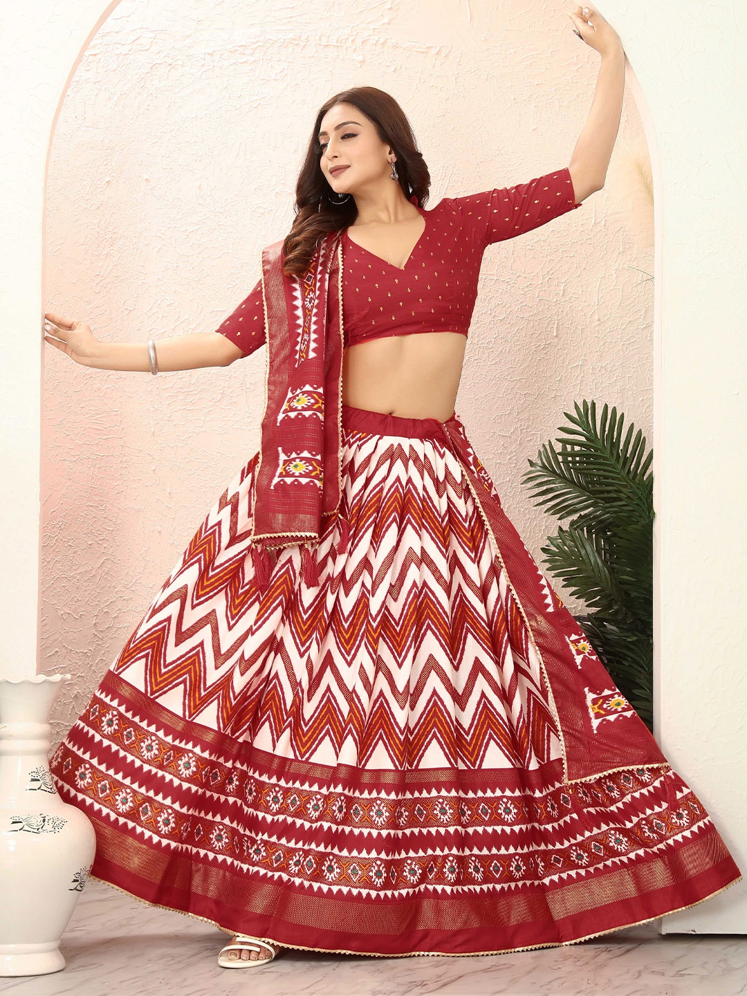 

PMD Fashion Printed Ready to Wear Lehenga & Blouse With Dupatta, Red