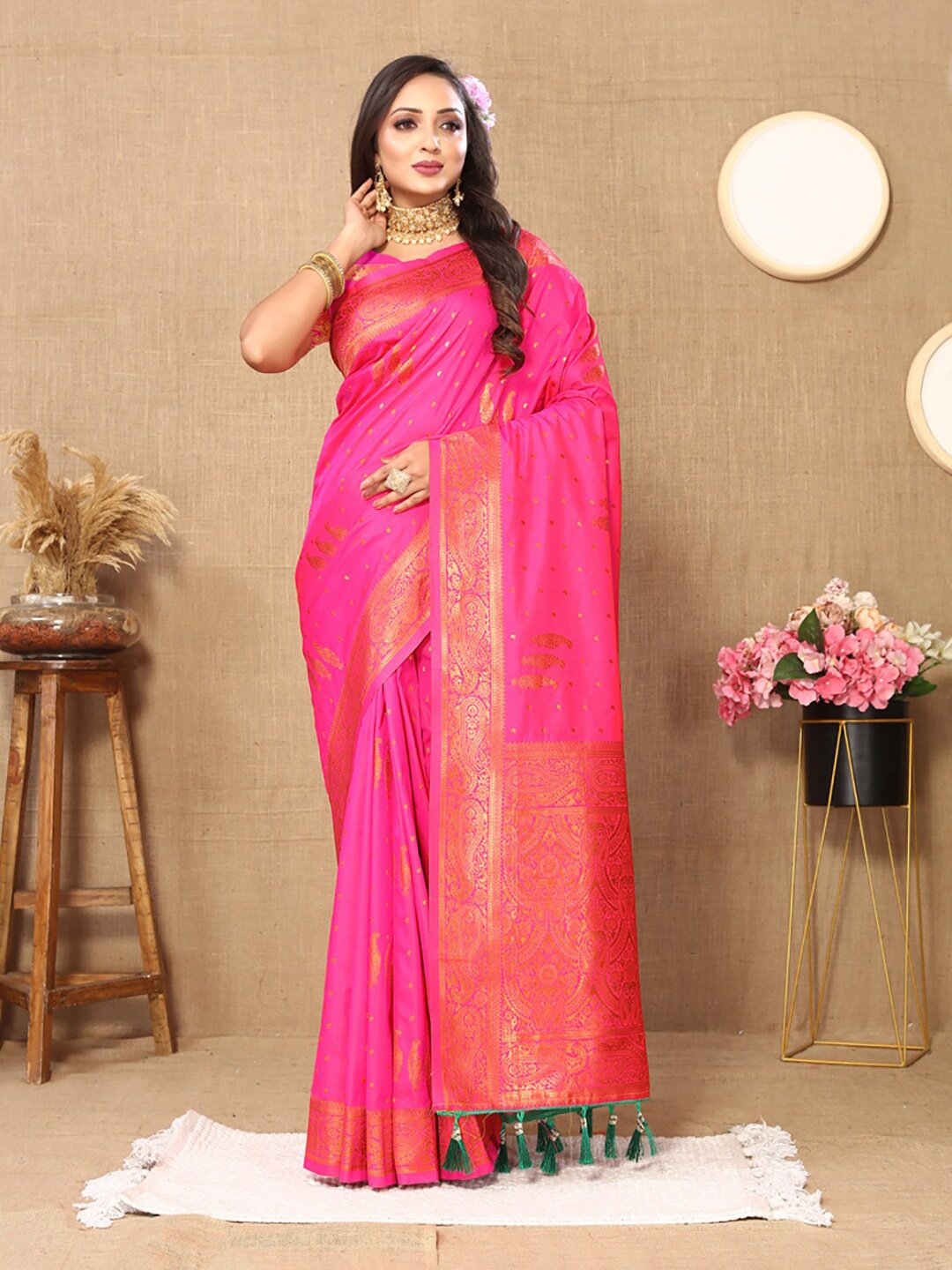 

KALINI Ethnic Motifs Woven Design Zari Banarasi Saree, Pink