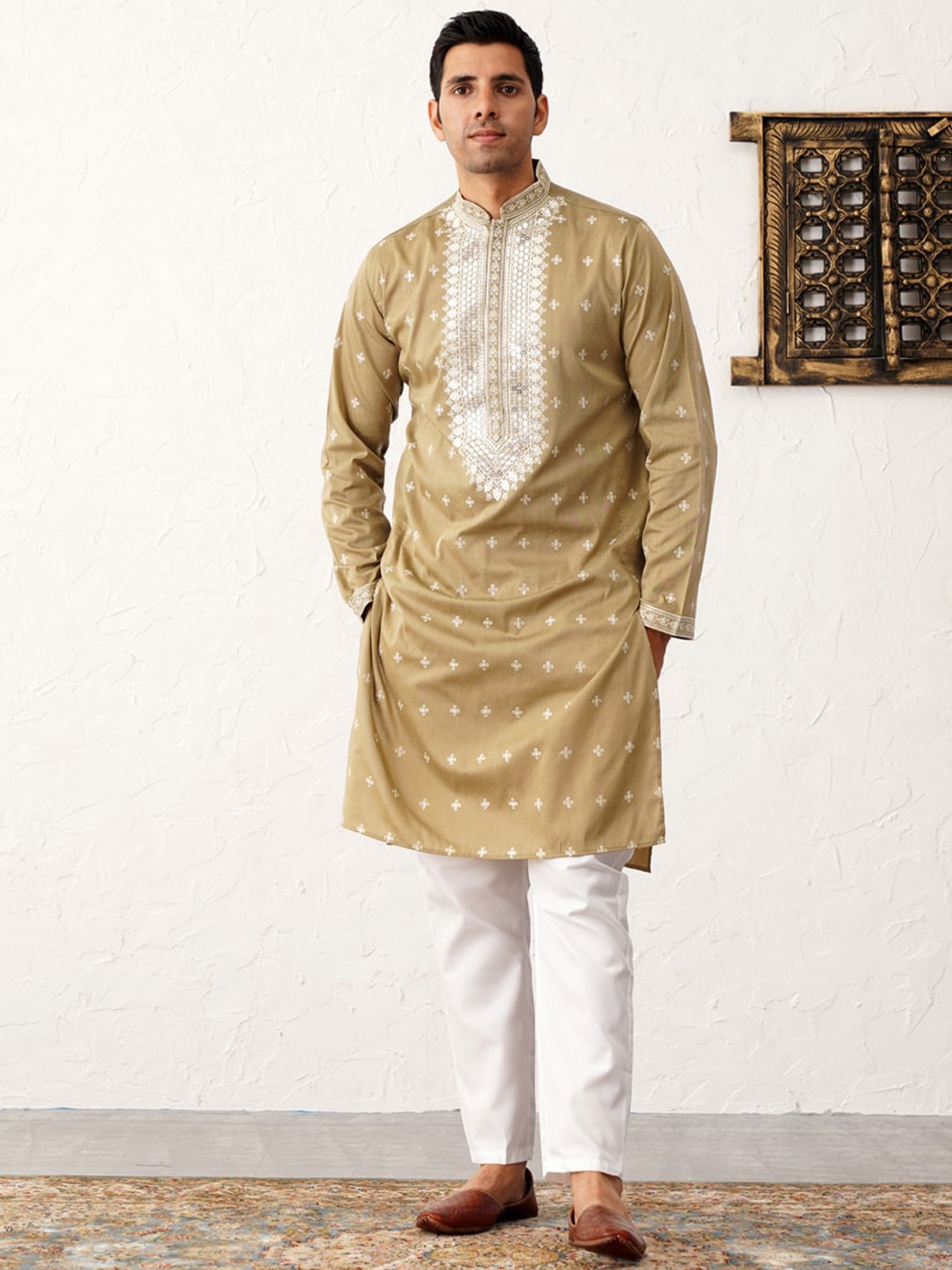 

Jompers Mandarin Collar Floral Embroidered Regular Sequinned Straight Kurta with Pyjamas, Beige