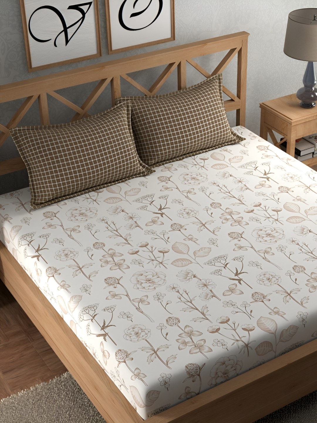 

CHHAVI INDIA Brown & White Floral Microfiber 210 TC King Bedsheet with 2 Pillow Covers