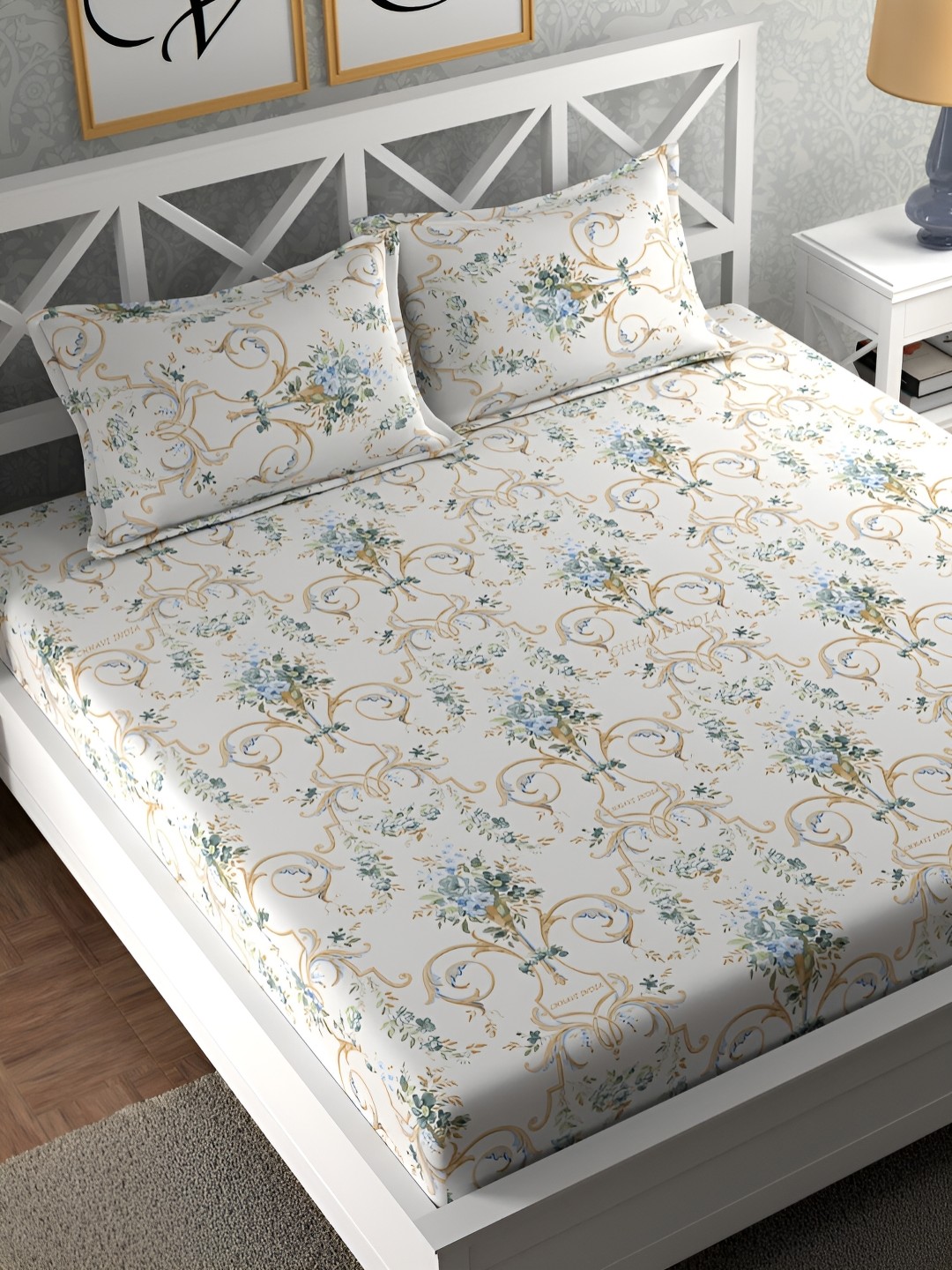 

CHHAVI INDIA White & Green Floral Microfiber 210 TC King Bedsheet with 2 Pillow Covers