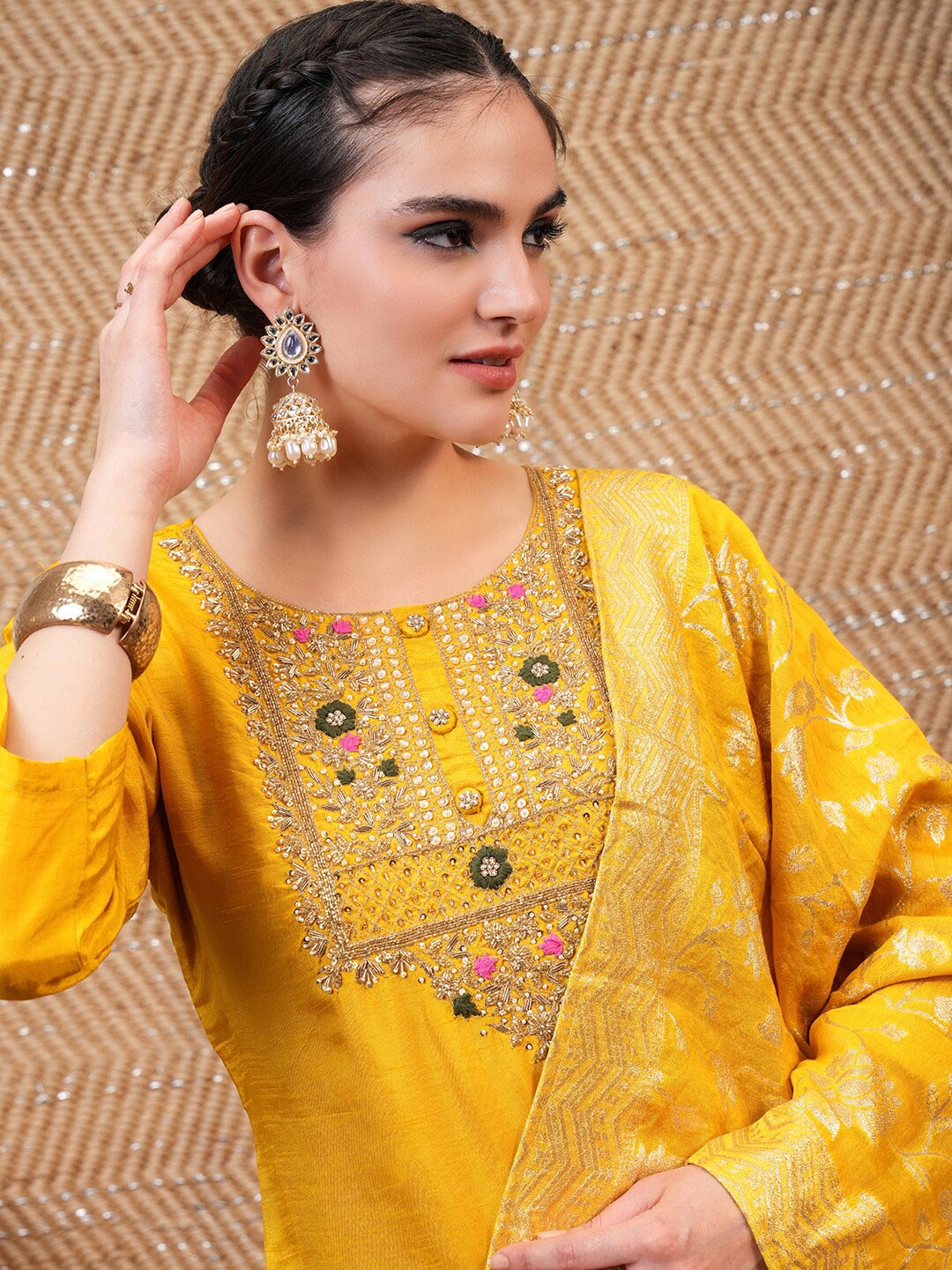 

Vishudh Floral Embroidered Regular Thread Work Kurta with Trousers & With Dupatta, Mustard