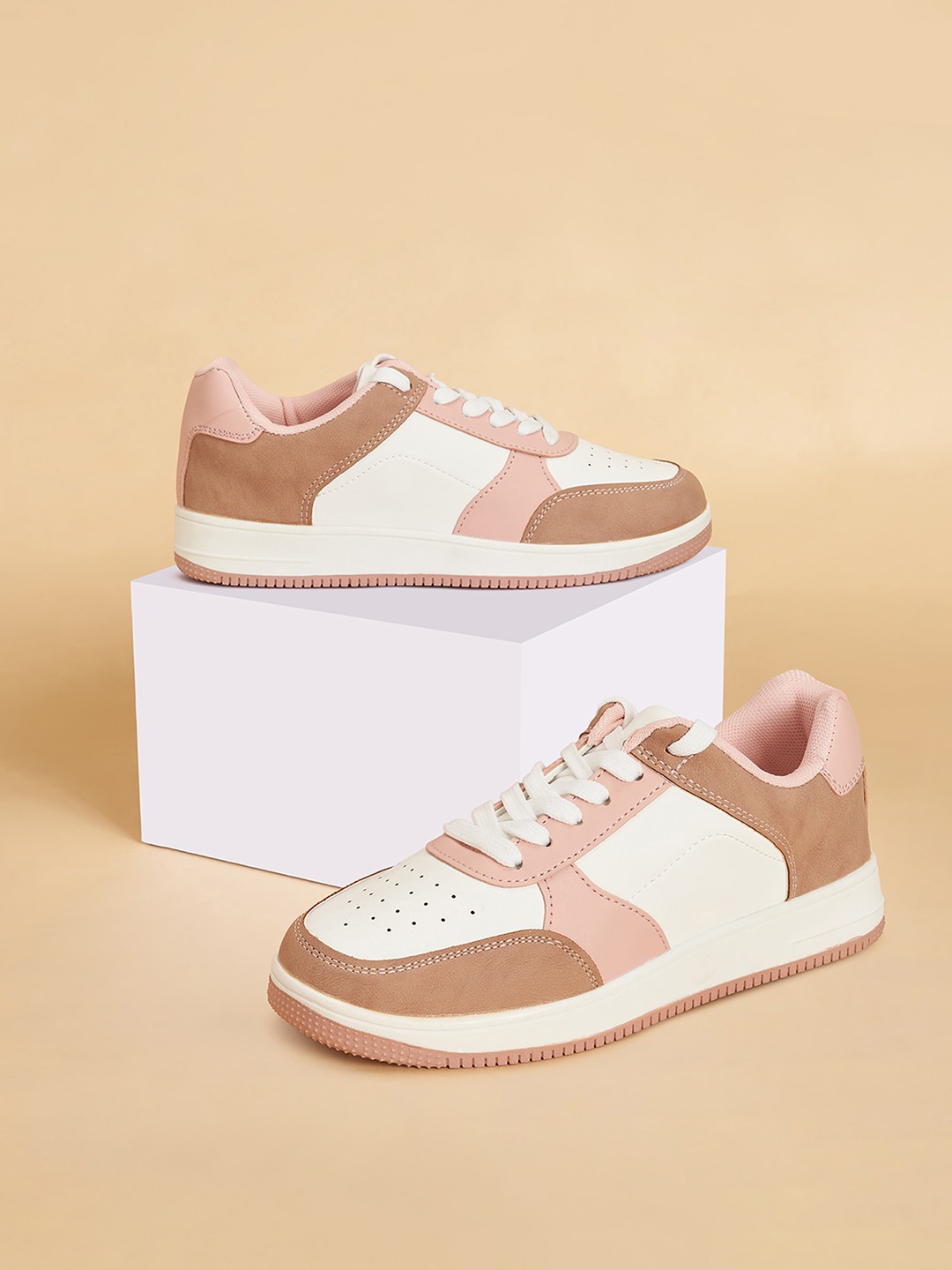 

Forever Glam by Pantaloons Women Colourblocked Round Toe Sneakers, Nude