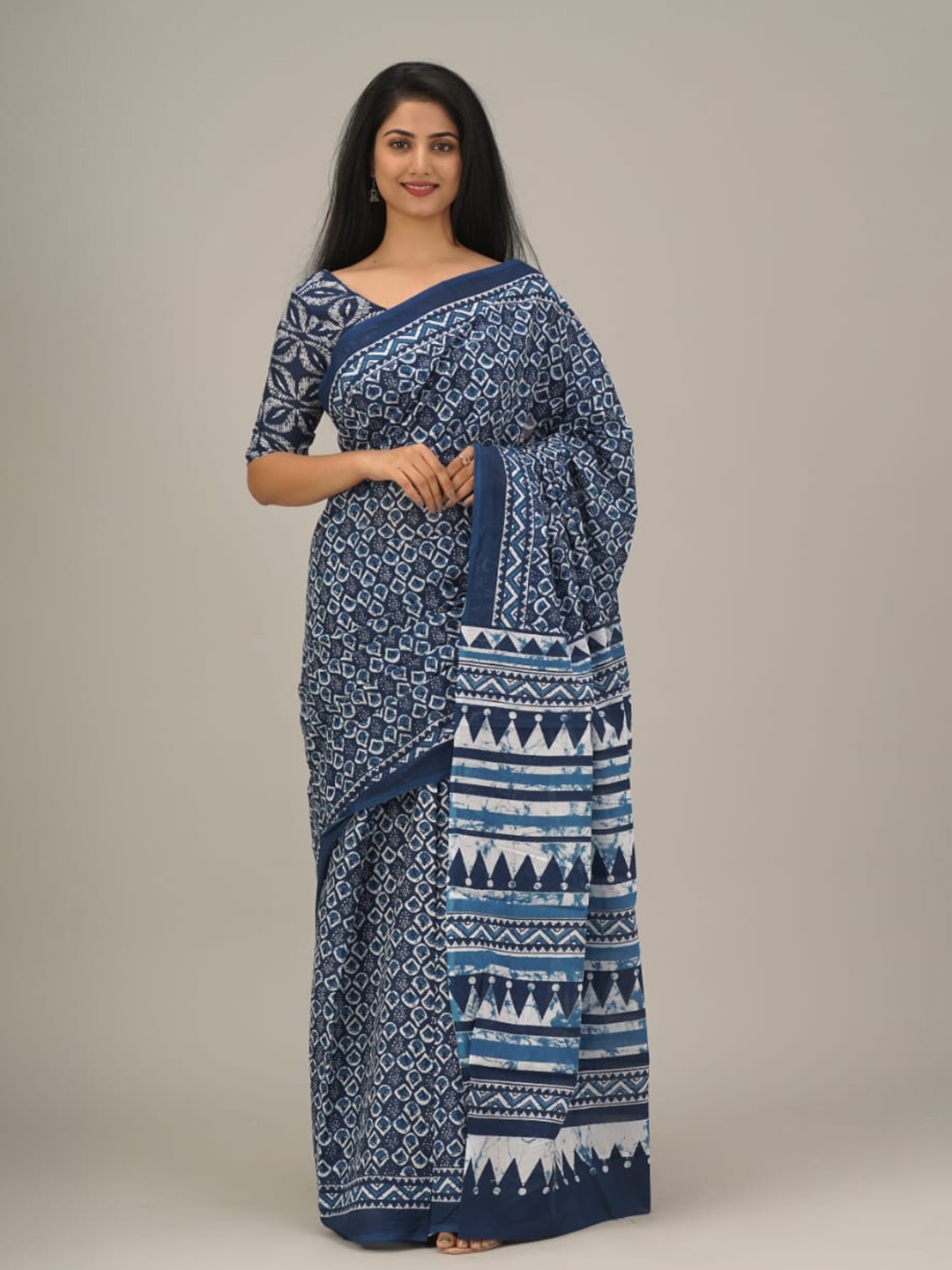 

JALTHER Ethnic Motifs Printed Mulmul Cotton Block Print Saree, Blue