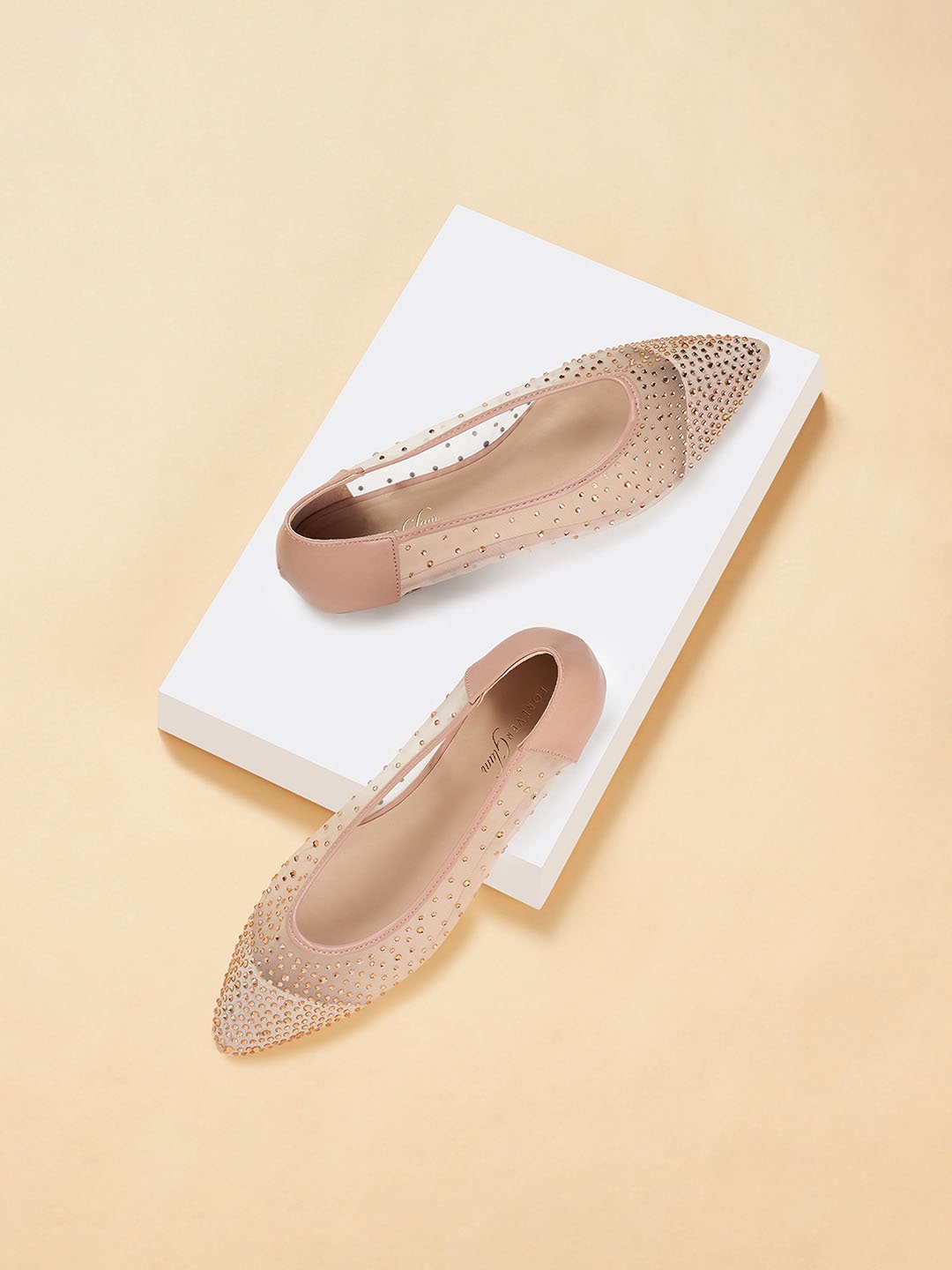 

Forever Glam by Pantaloons Embellished Pointed Toe Ballerinas, Nude