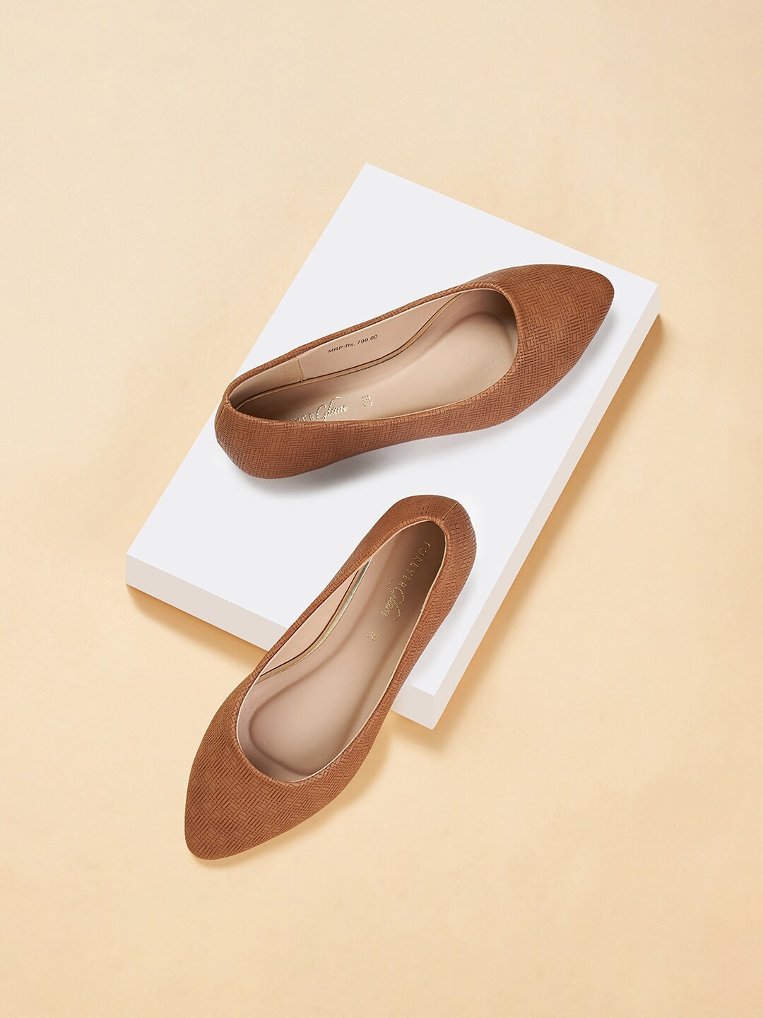 

Forever Glam by Pantaloons Pointed Toe Ballerinas, Tan