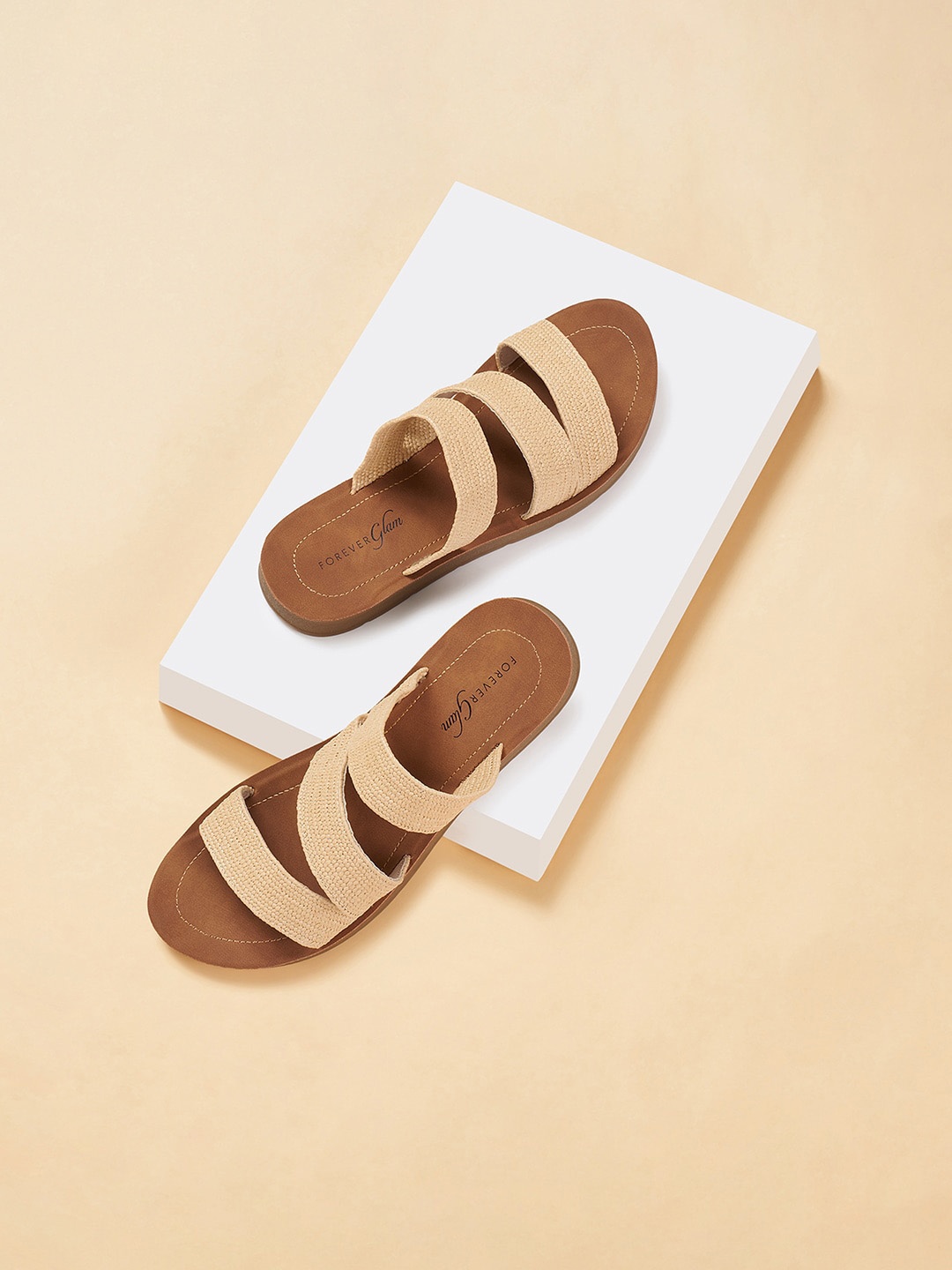 

Forever Glam by Pantaloons Striped Rubber Open Toe Flats, Beige