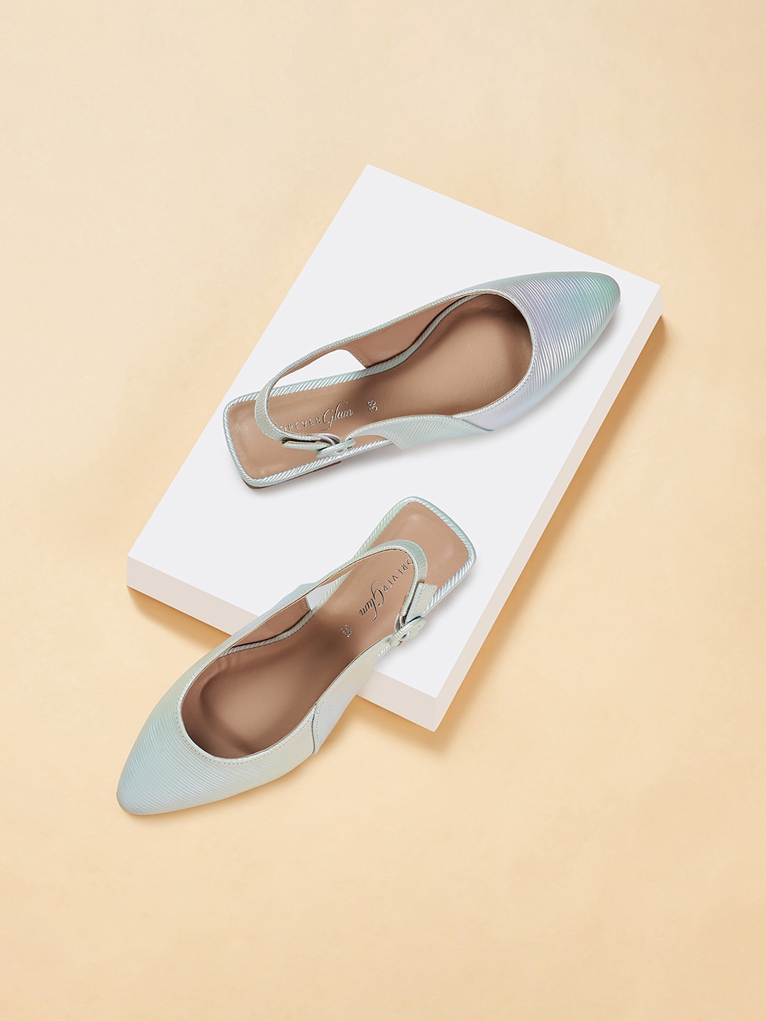 

Forever Glam by Pantaloons Pointed Toe Mules, Silver
