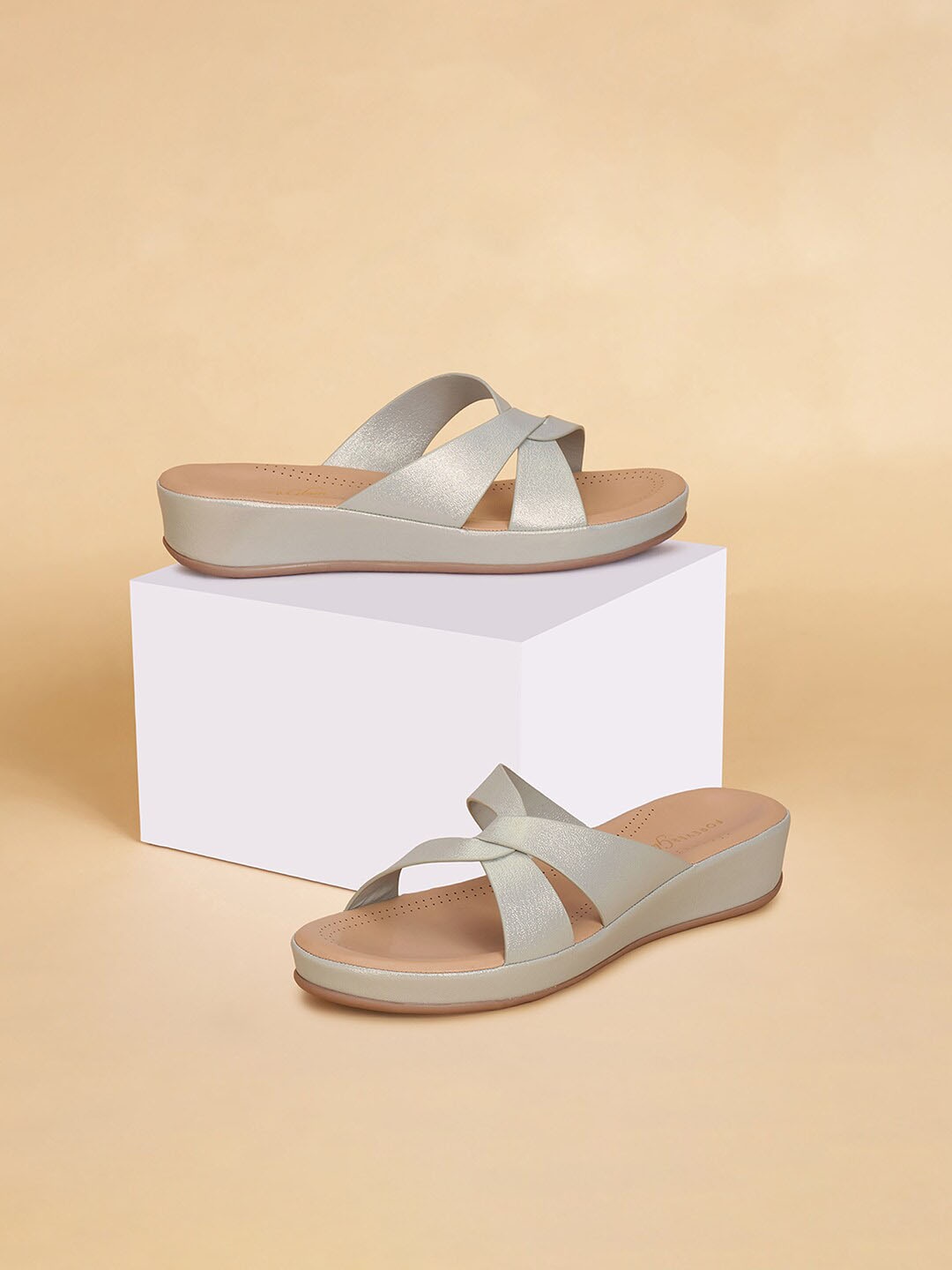 

Forever Glam by Pantaloons Textured Open Toe Flats, Gold