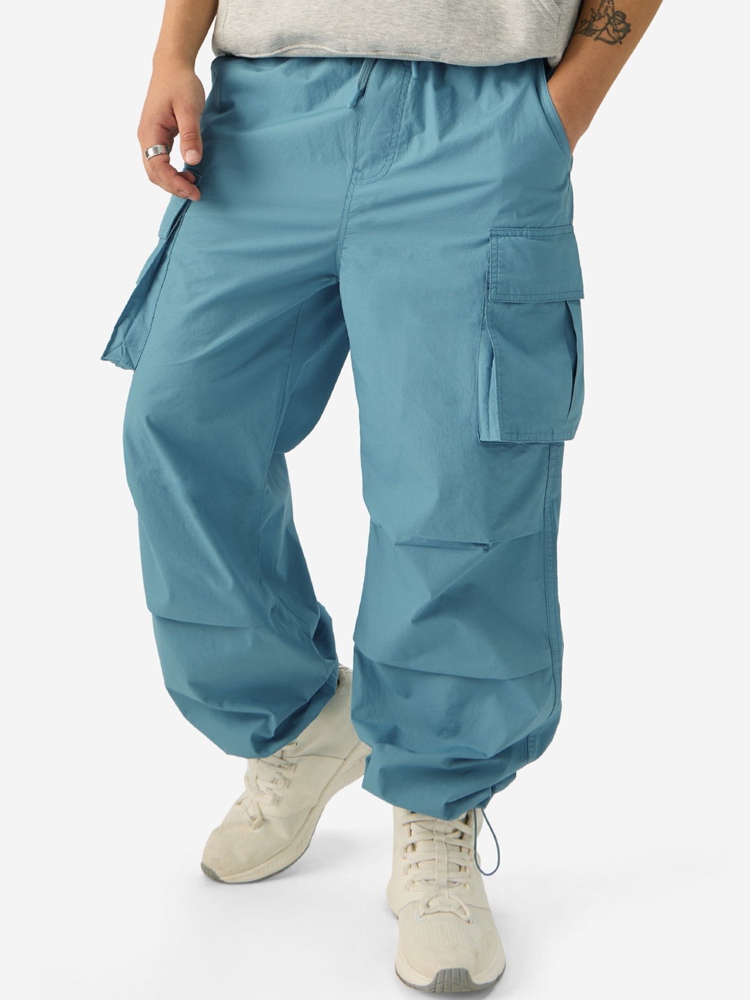 

The Souled Store Men Blue Mid-Rise Pure Cotton Loose Fit Cargos