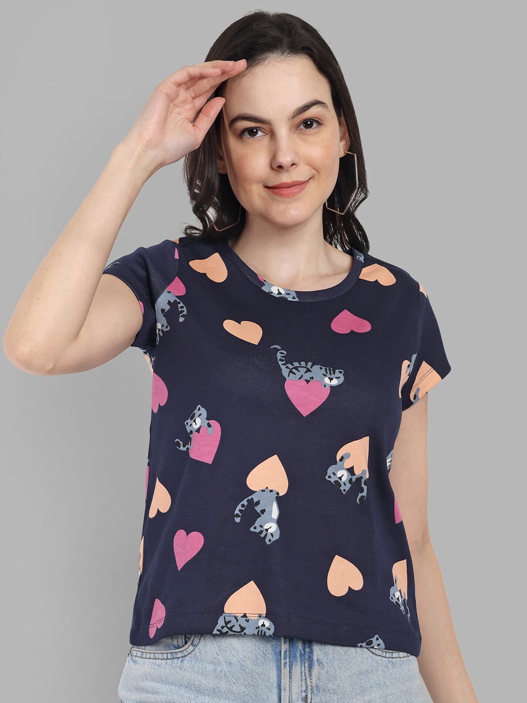 

HEYLAY Geometric Printed Round Neck Short Sleeves Cotton T-shirt, Navy blue