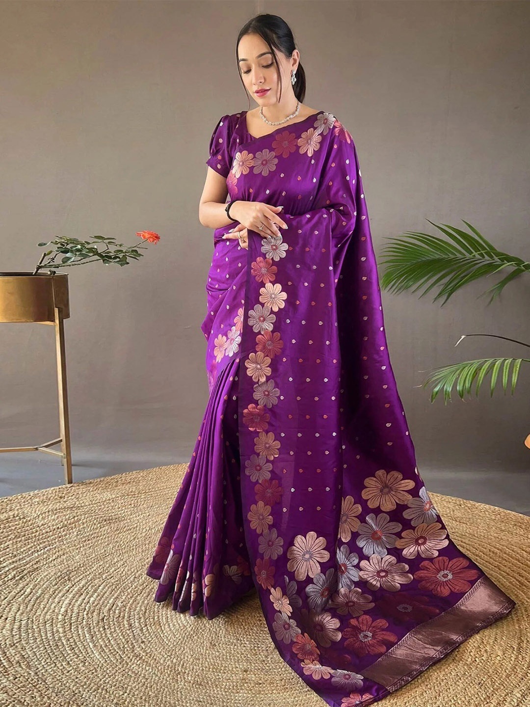 

bansari textiles Ethnic Motifs Woven Design Zari Silk Cotton Banarasi Saree, Purple