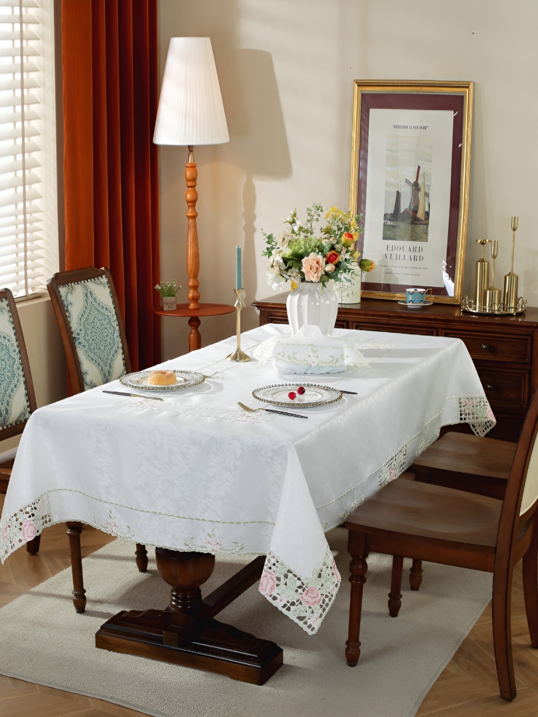 

TANLOOMS White Floral Anti-Skid 8-Seater Table Cover with Embroidered details