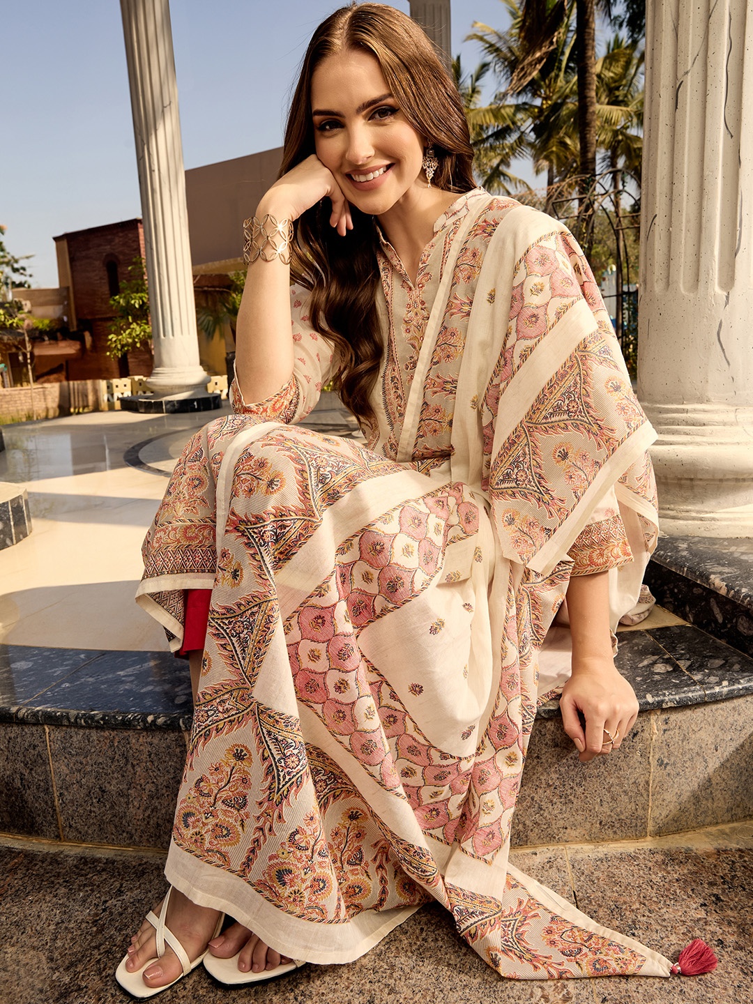 

Ishin Ethnic Motifs Woven Design A-Line Pure Cotton Kurta with Trousers & Dupatta, White