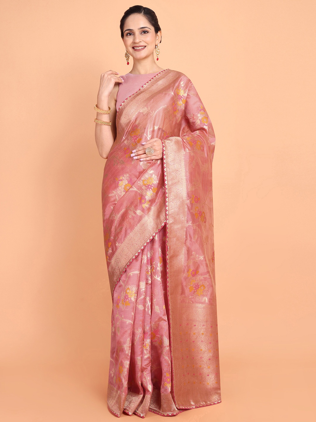 

MAGMINA Floral Woven Design Zari Organza Banarasi Saree, Pink