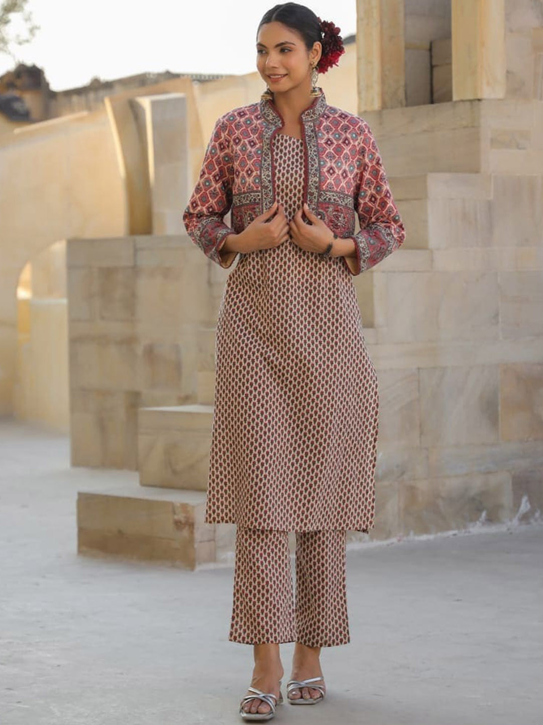 

KAJREE Ethnic Motifs Printed Regular Pure Cotton Straight Kurta with Palazzos, Red
