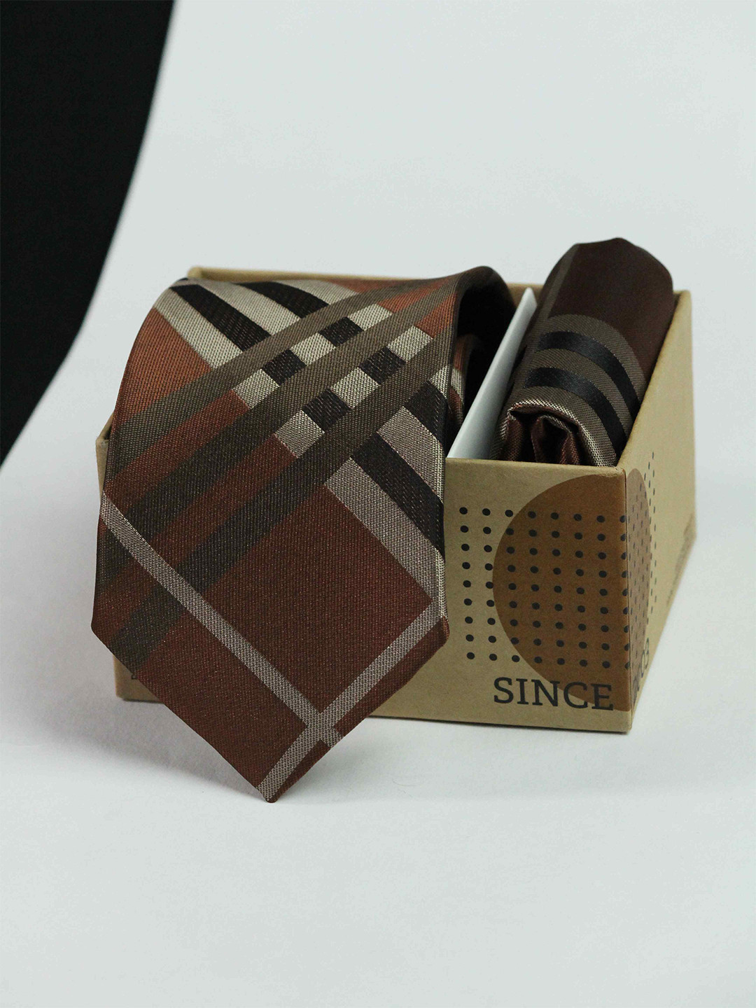 

Tossido Men Necktie & Pocket Square Accessory Gift Set, Brown