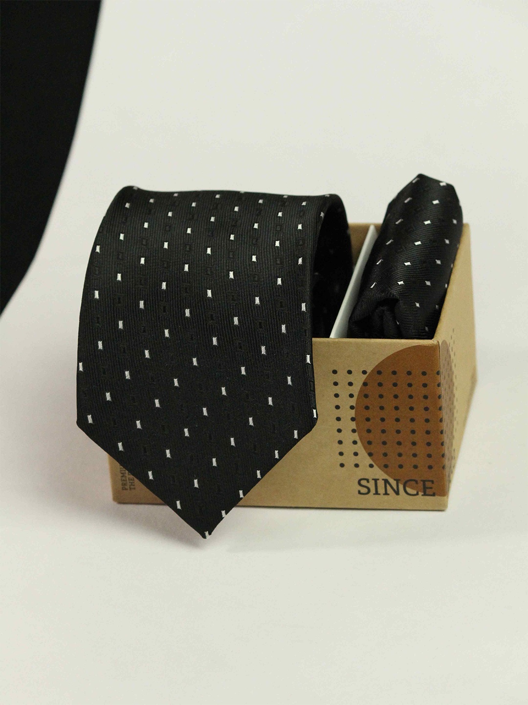 

Tossido Men Accessory Gift Set, Black