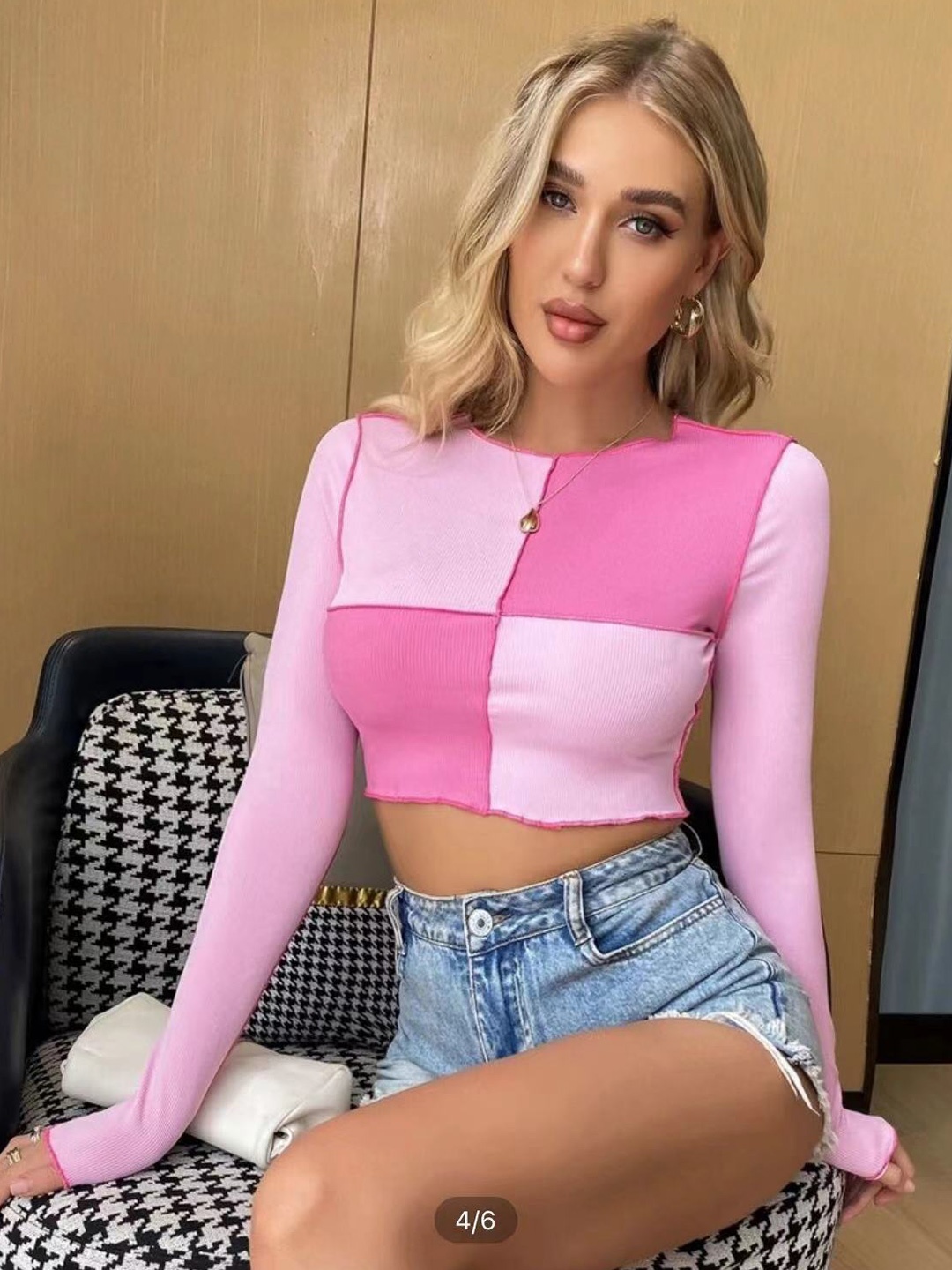 

StyleCast Pink Colourblocked Fitted Crop Top