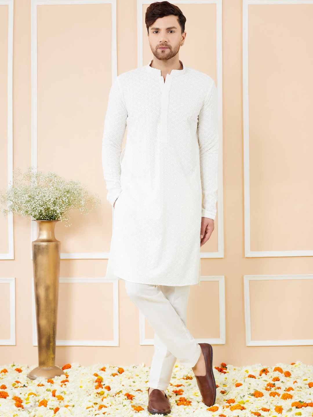 

See Designs Floral Embroidered Sequinned Straight Kurta with Pyjamas, White