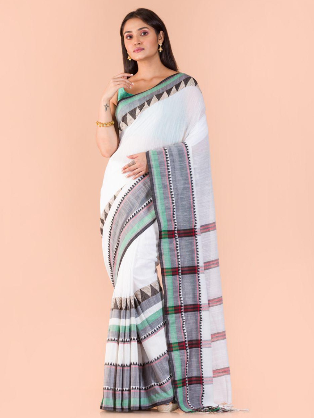 

Angoshobha Geometric Woven Design Pure Cotton Saree, White