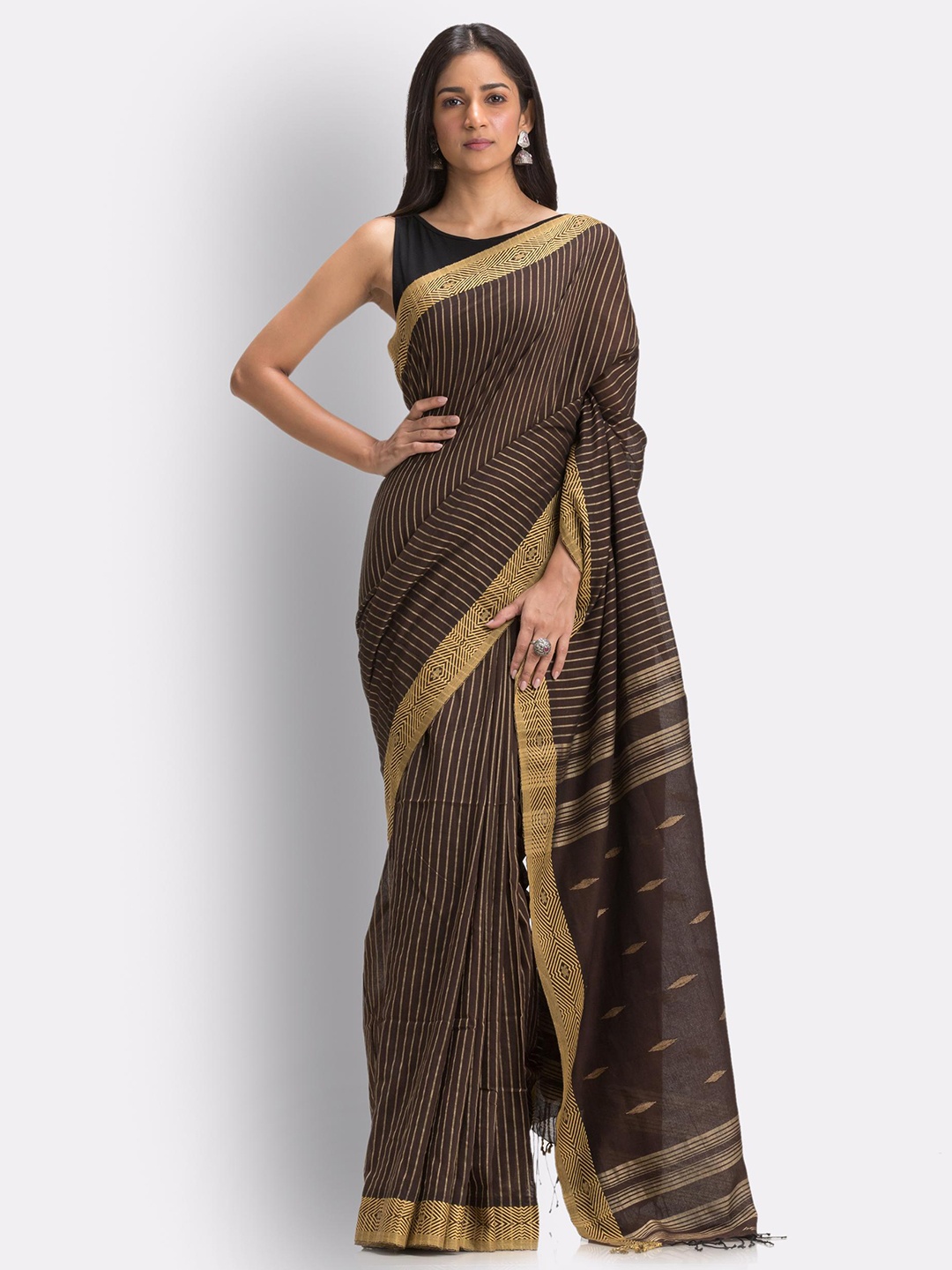 

Angoshobha Striped Pure Cotton Jamdani Saree, Brown
