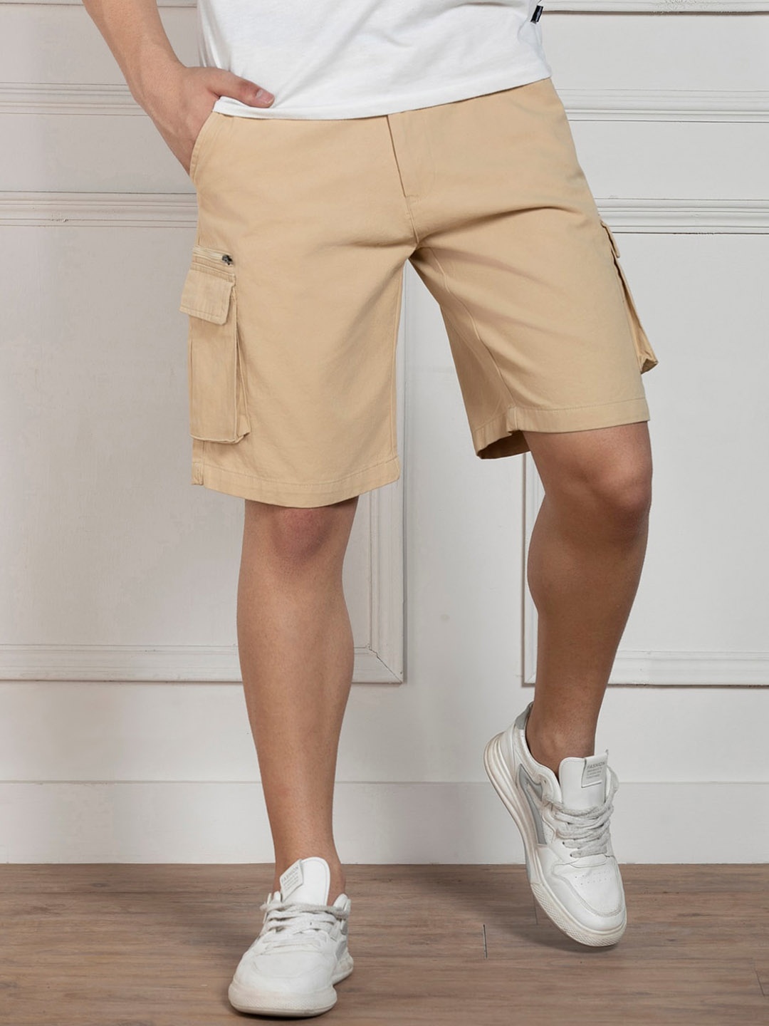 

Dennis Lingo Men Loose Fit Cotton Cargo Shorts, Khaki