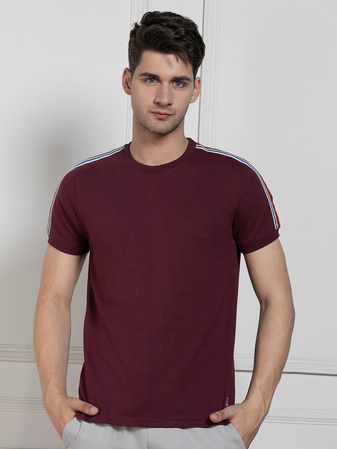 

Dennis Lingo Regular Fit Cotton T-Shirt, Maroon