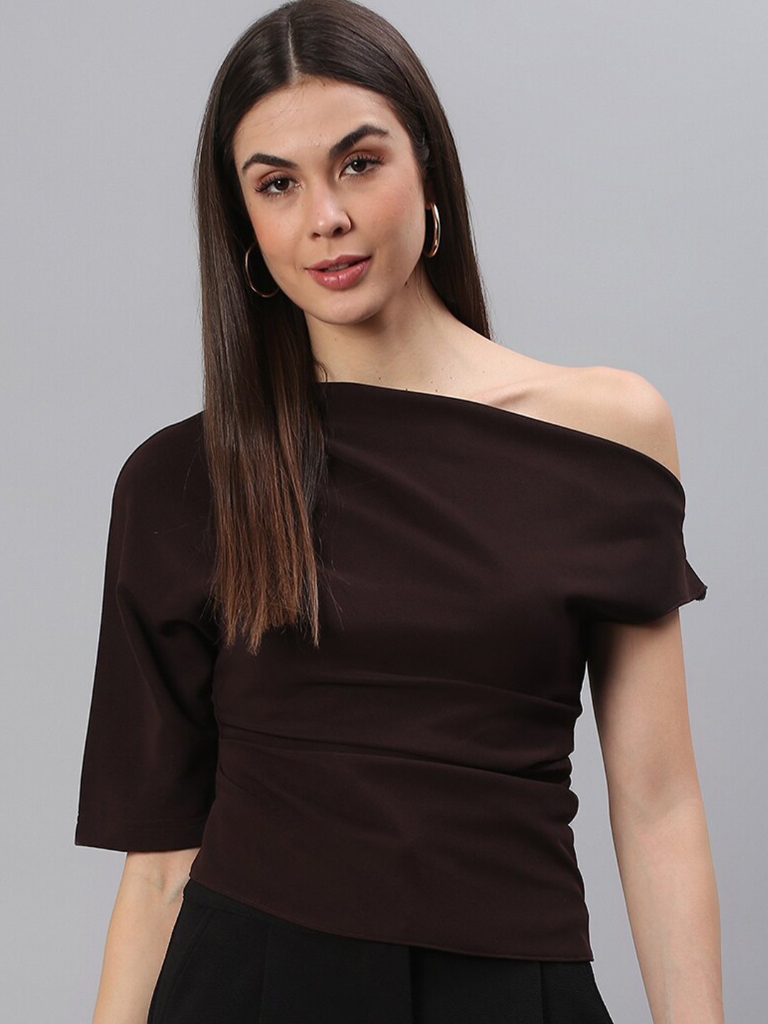

BAESD One Shoulder Extended Sleeves Fitted Top, Brown