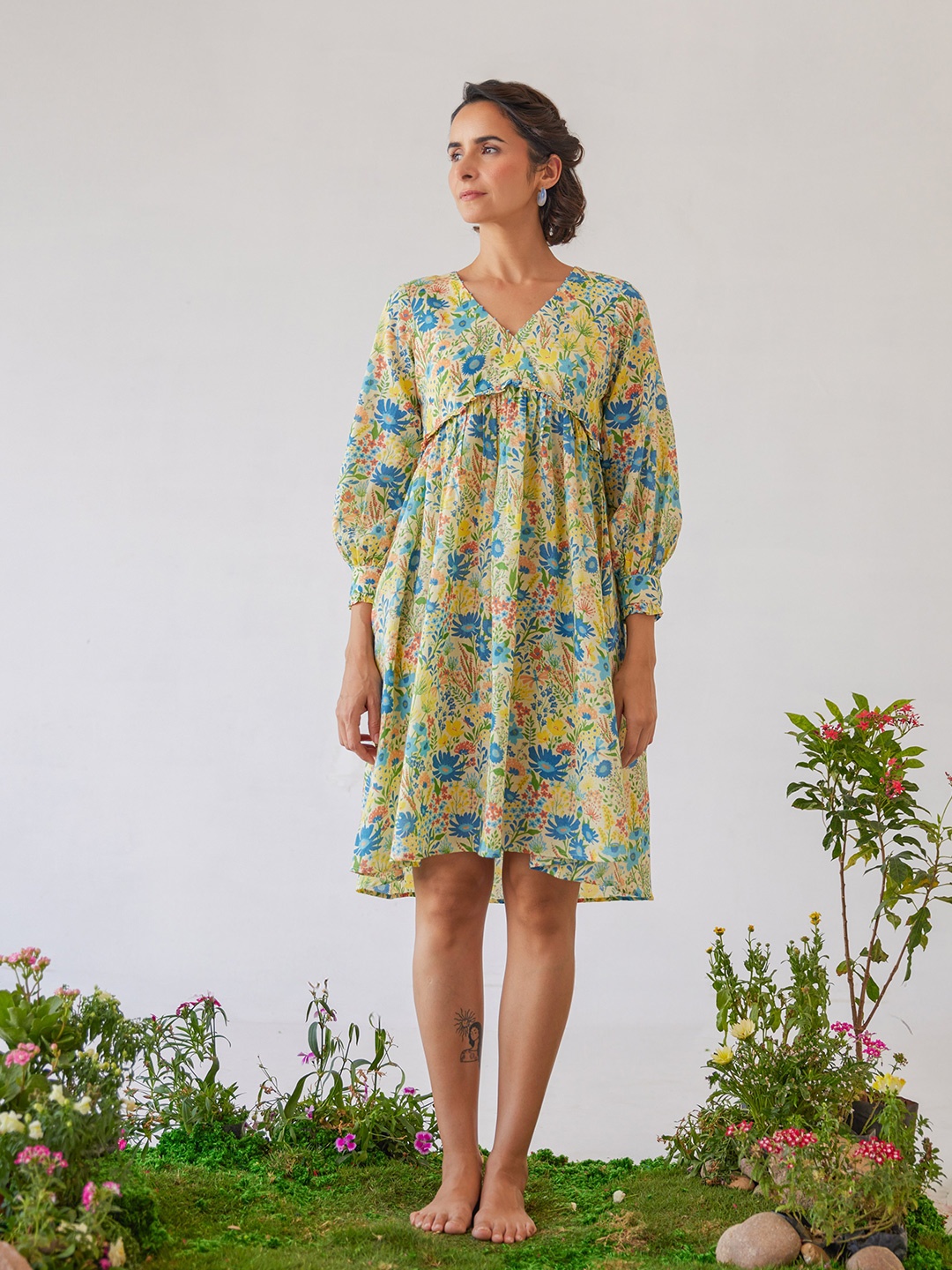 

Baise Gaba Floral Printed Puff Sleeve Satin Empire Knee Length Dress, Yellow