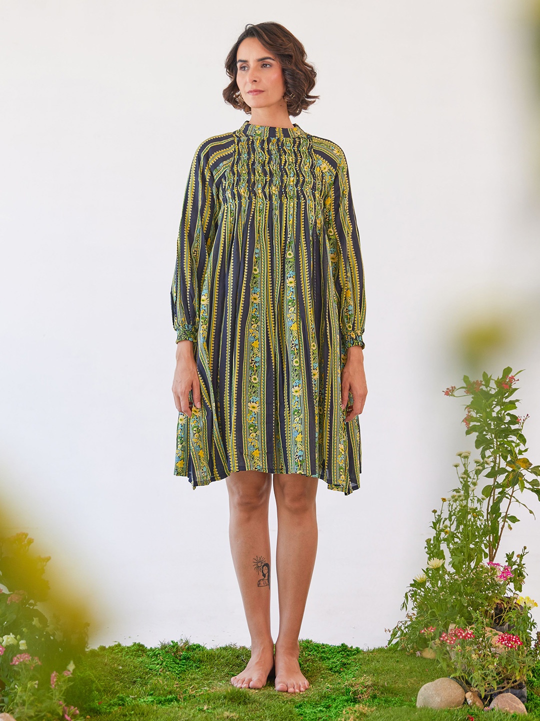 

Baise Gaba Floral Printed Chiffon Smocked A-Line Knee Length Dress, Black