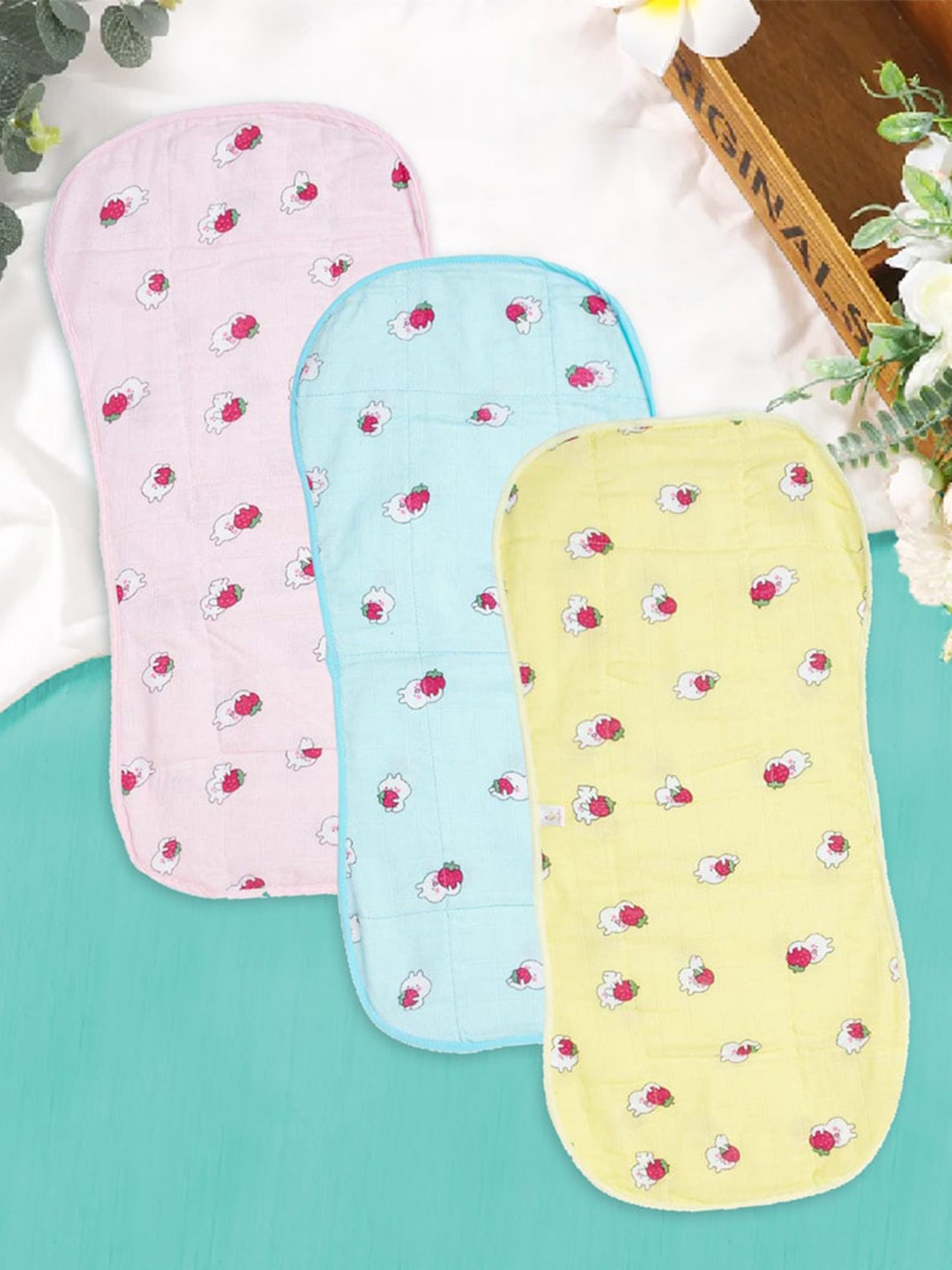 

Babywish Infants 3 Pcs Printed Muslin Cotton Bibs, Pink