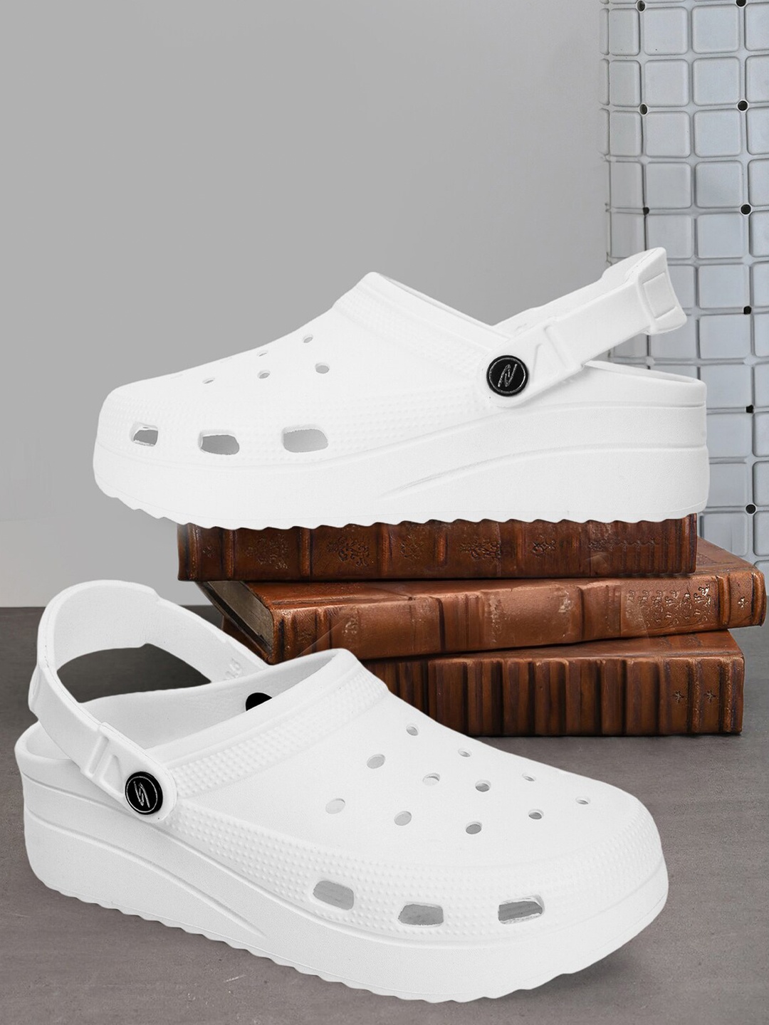 

The Roadster Lifestyle Co. Women White Self Design Clogs